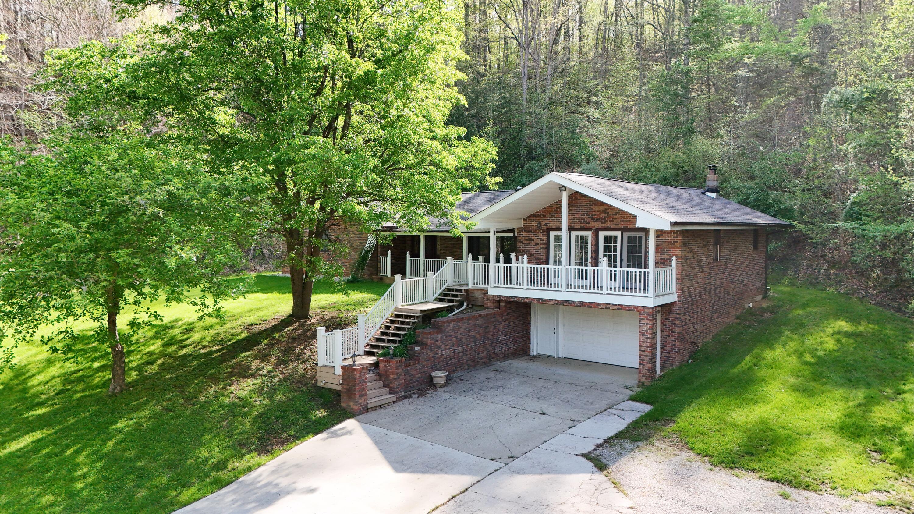 1405 Ky 1527 Property Photo