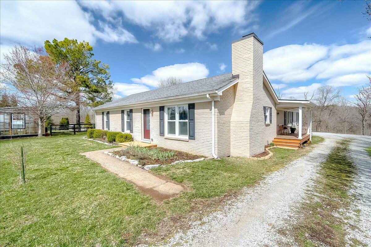 2960 Hifner Road Property Photo 1