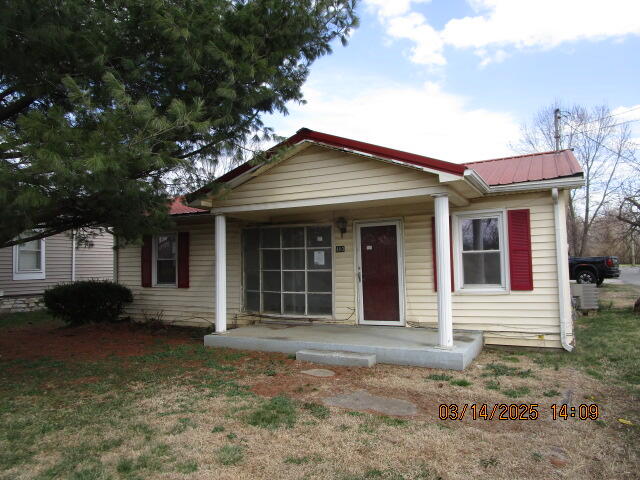 403 West Lane Property Photo 1