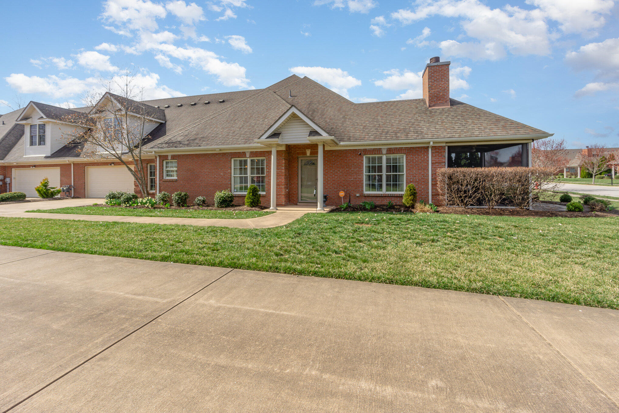 141 Sugartree Lane Property Photo 1