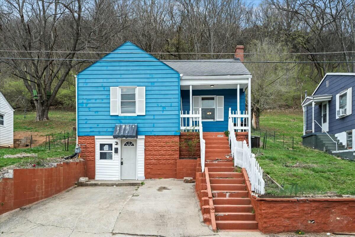 312 Murrell St Street Property Photo 1