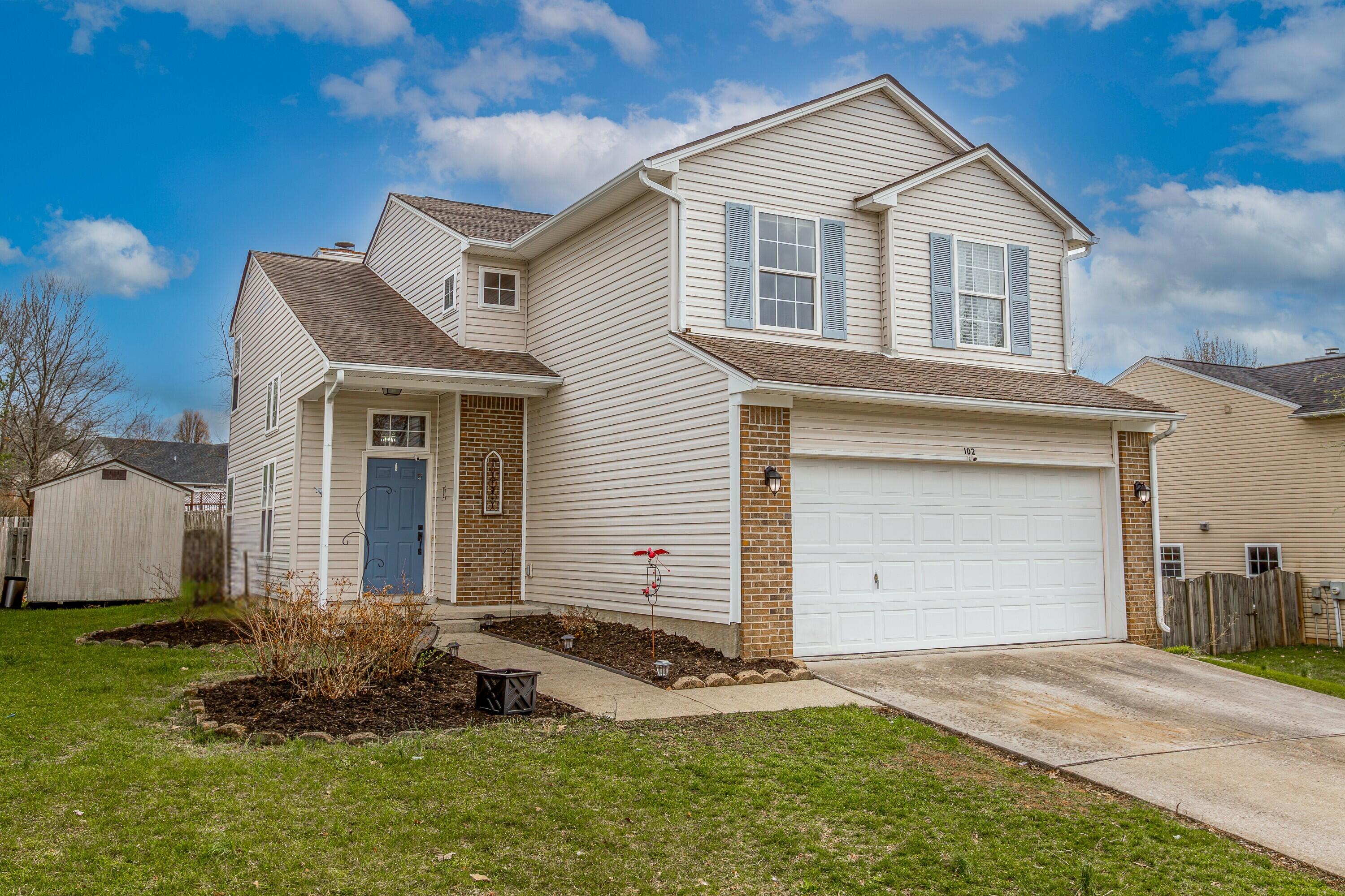 102 River Run Court Property Photo 1