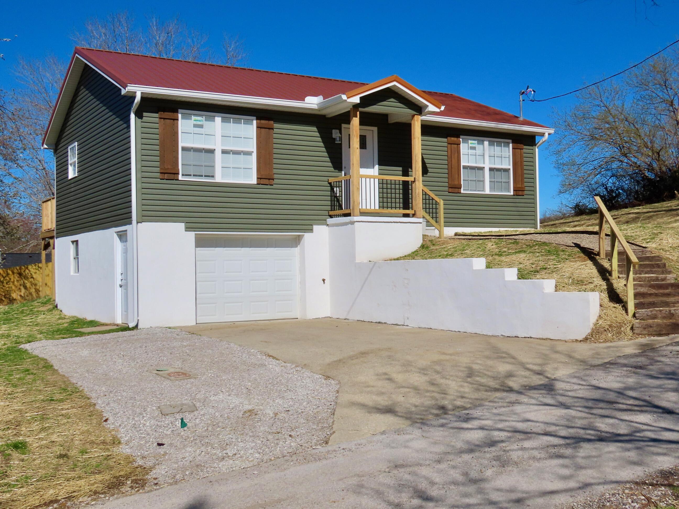 222 Hawe Street Property Photo