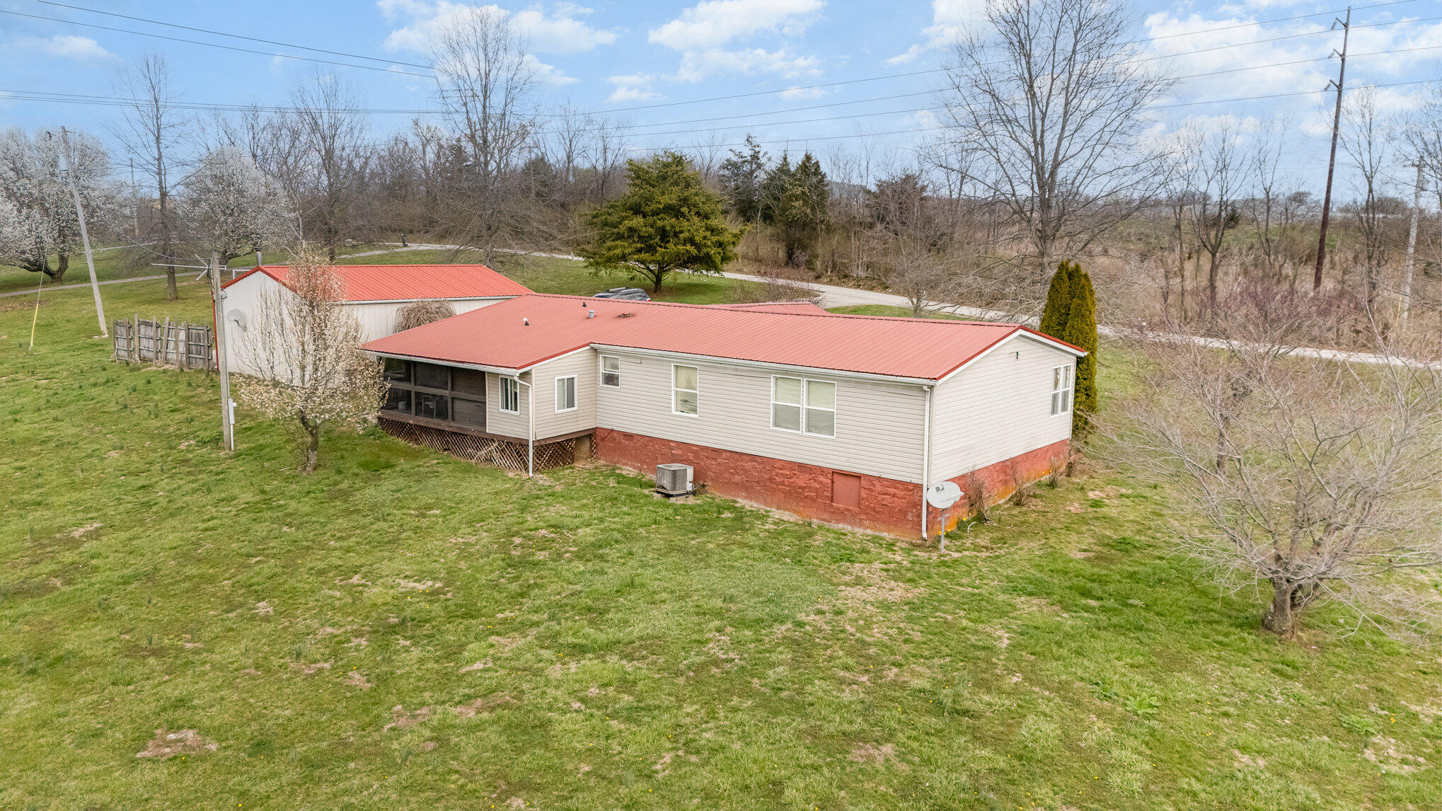 360 N Middletown Road Property Photo 22