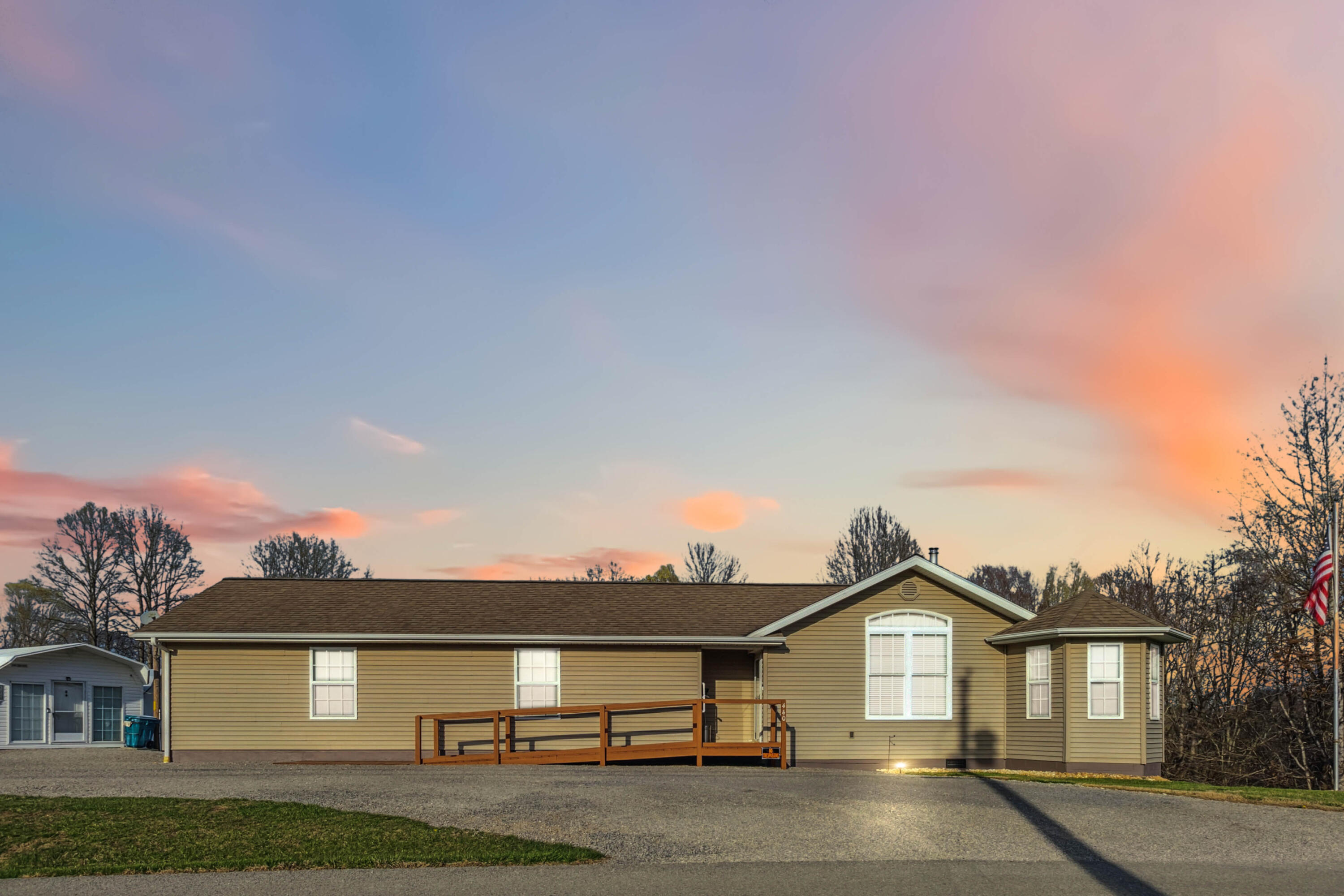 440 Hendricks Creek Road Property Photo 1