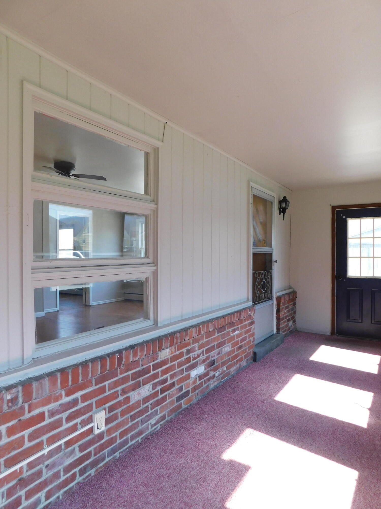 101 Dizney Property Photo 4