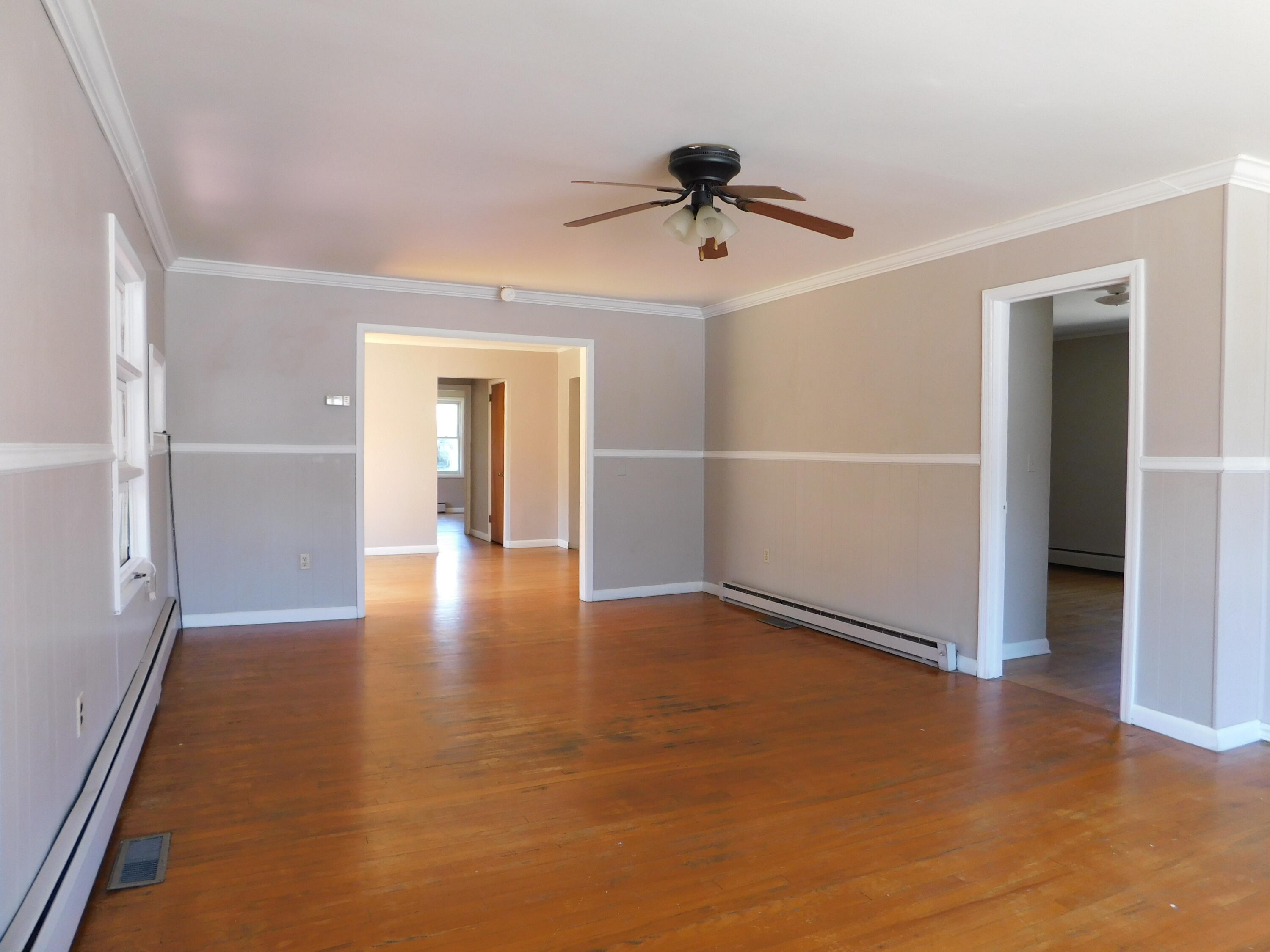 101 Dizney Property Photo 6