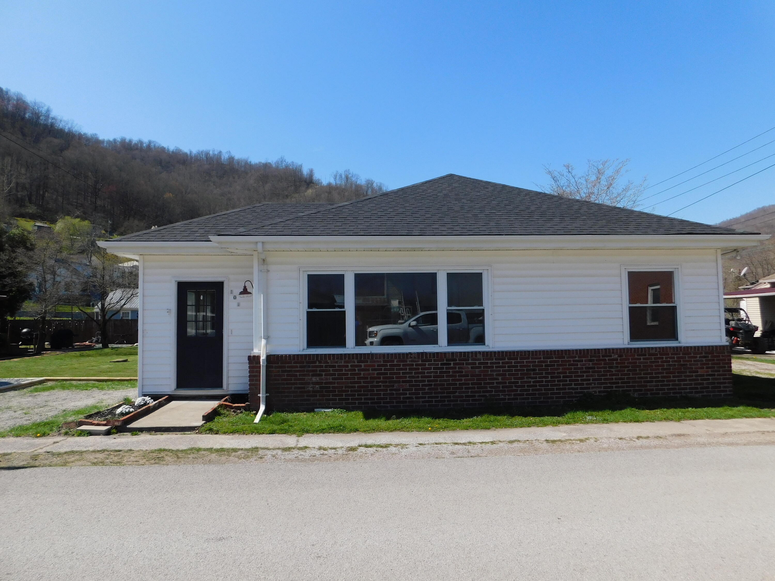 101 Dizney Property Photo 53