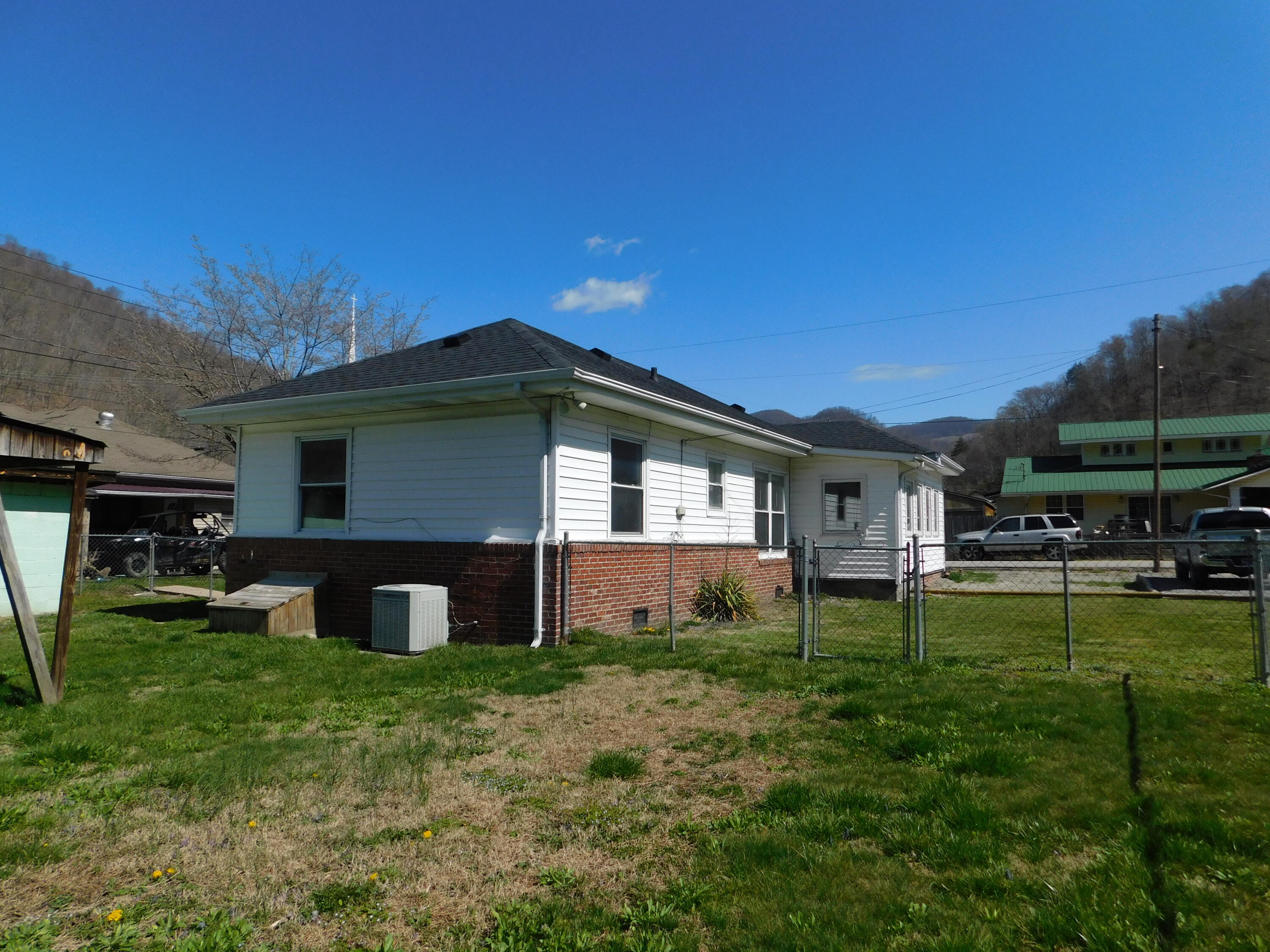 101 Dizney Property Photo 62