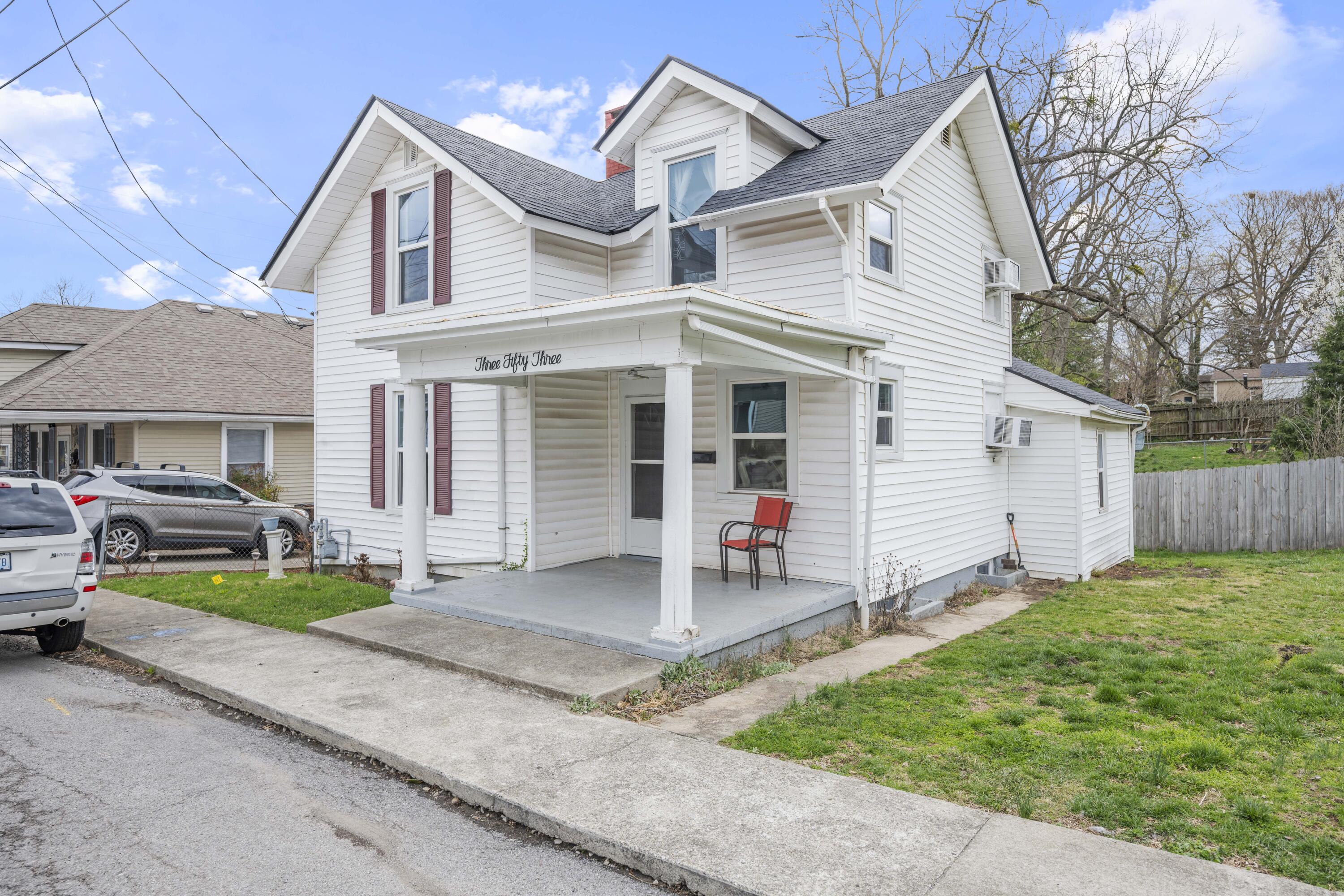 353 4th Street Street Property Photo 1