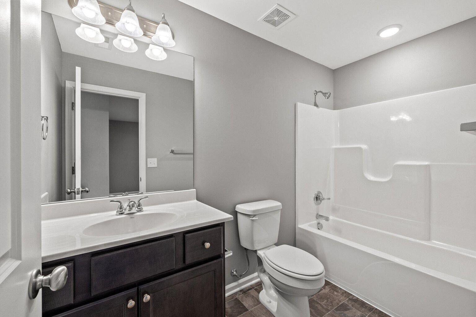 6088 Arbor Wds Way Property Photo 24