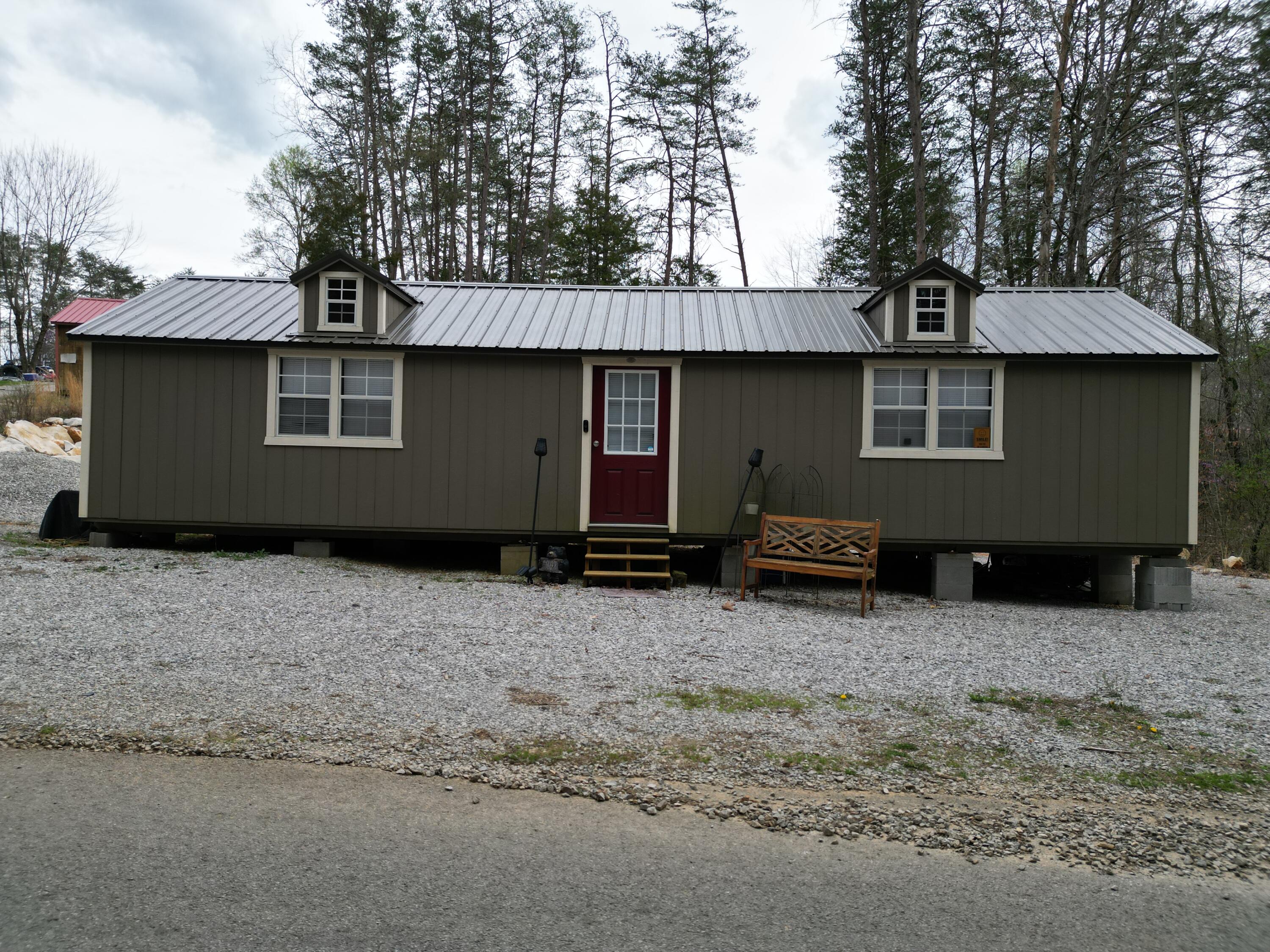109 Colleen Drive Property Photo 4