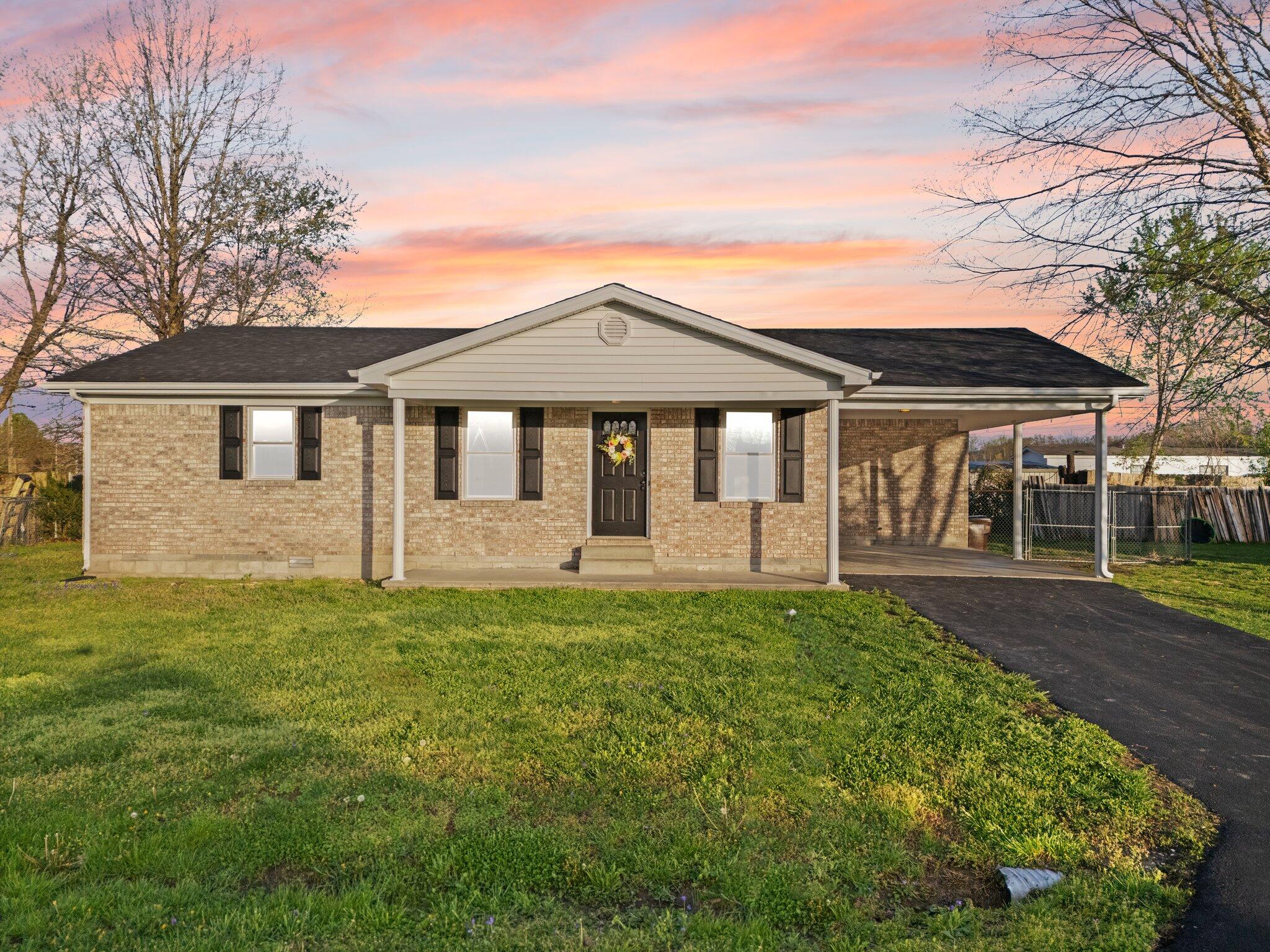 80 Westview Drive Property Photo 1
