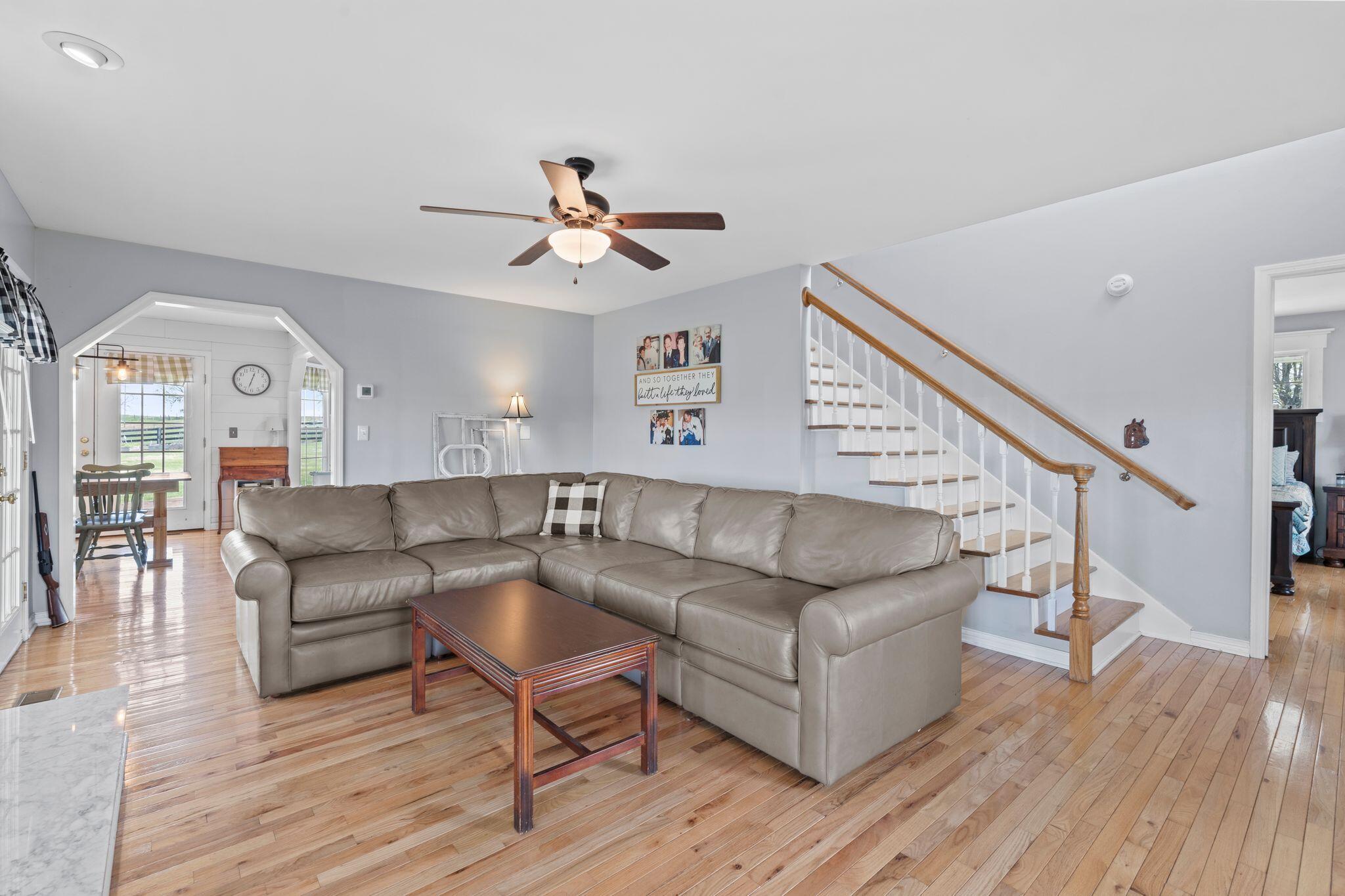 805 Paris Road Property Photo 7