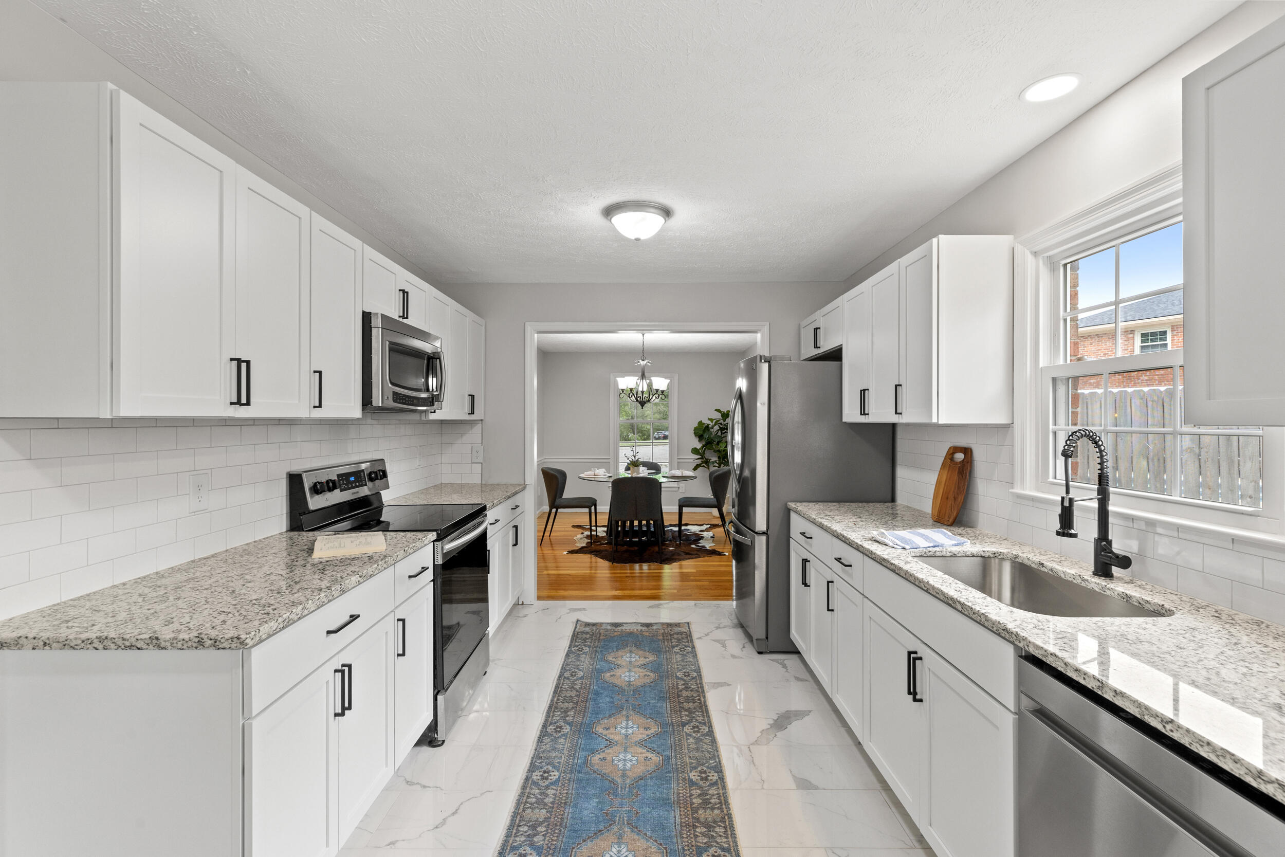 3412 Simcoe Court Property Photo 10