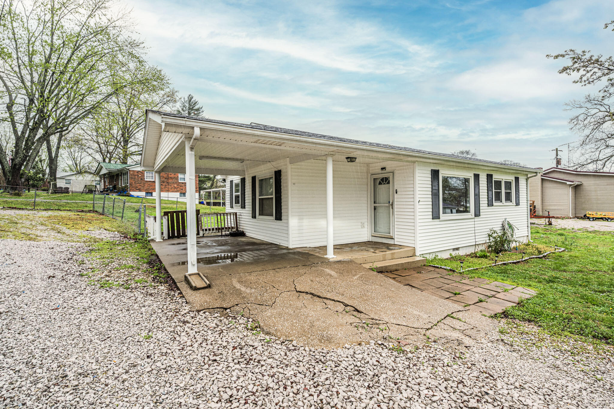 140 Wonder Street Property Photo