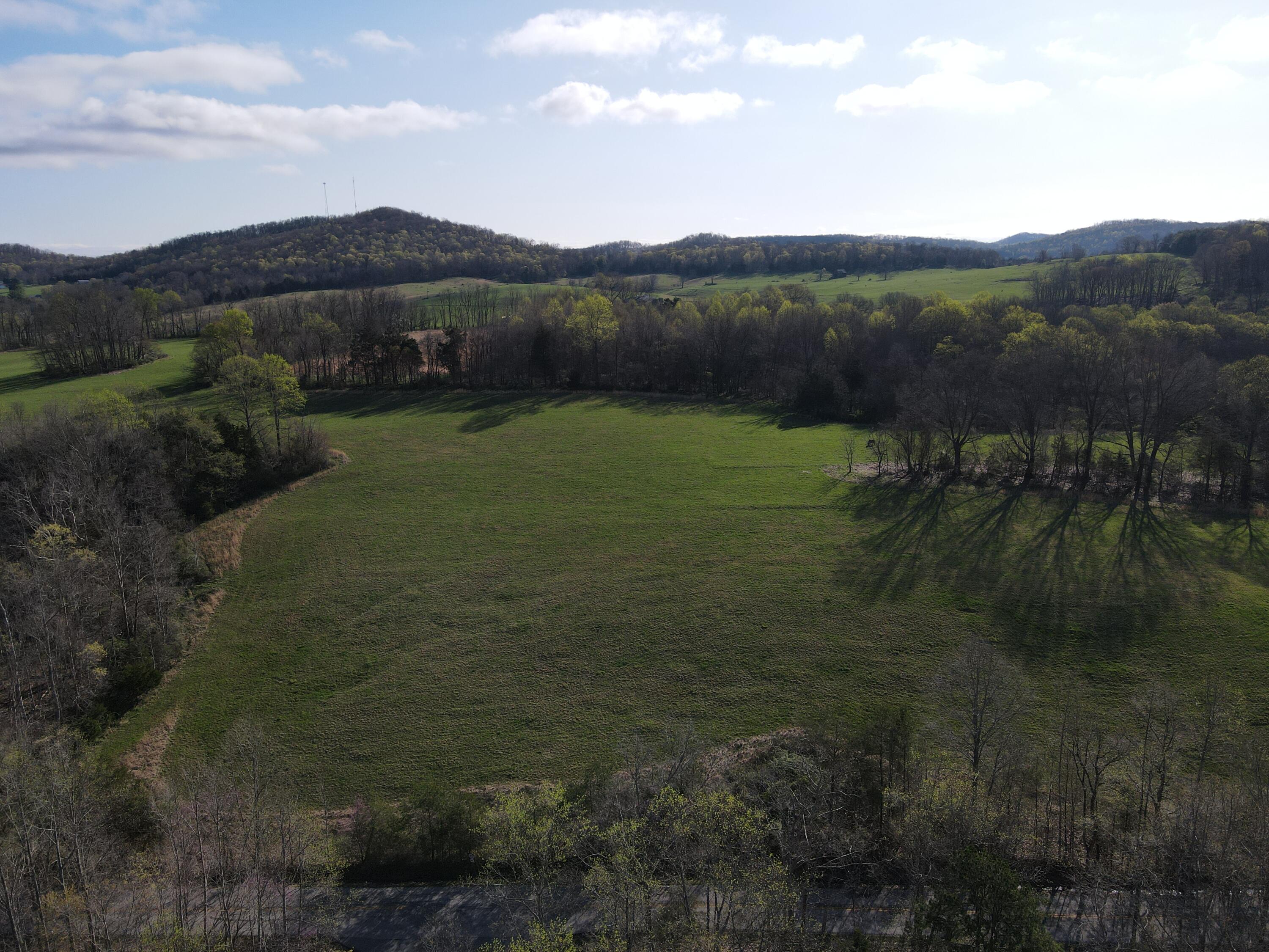 999 Spiro Road Property Photo 3