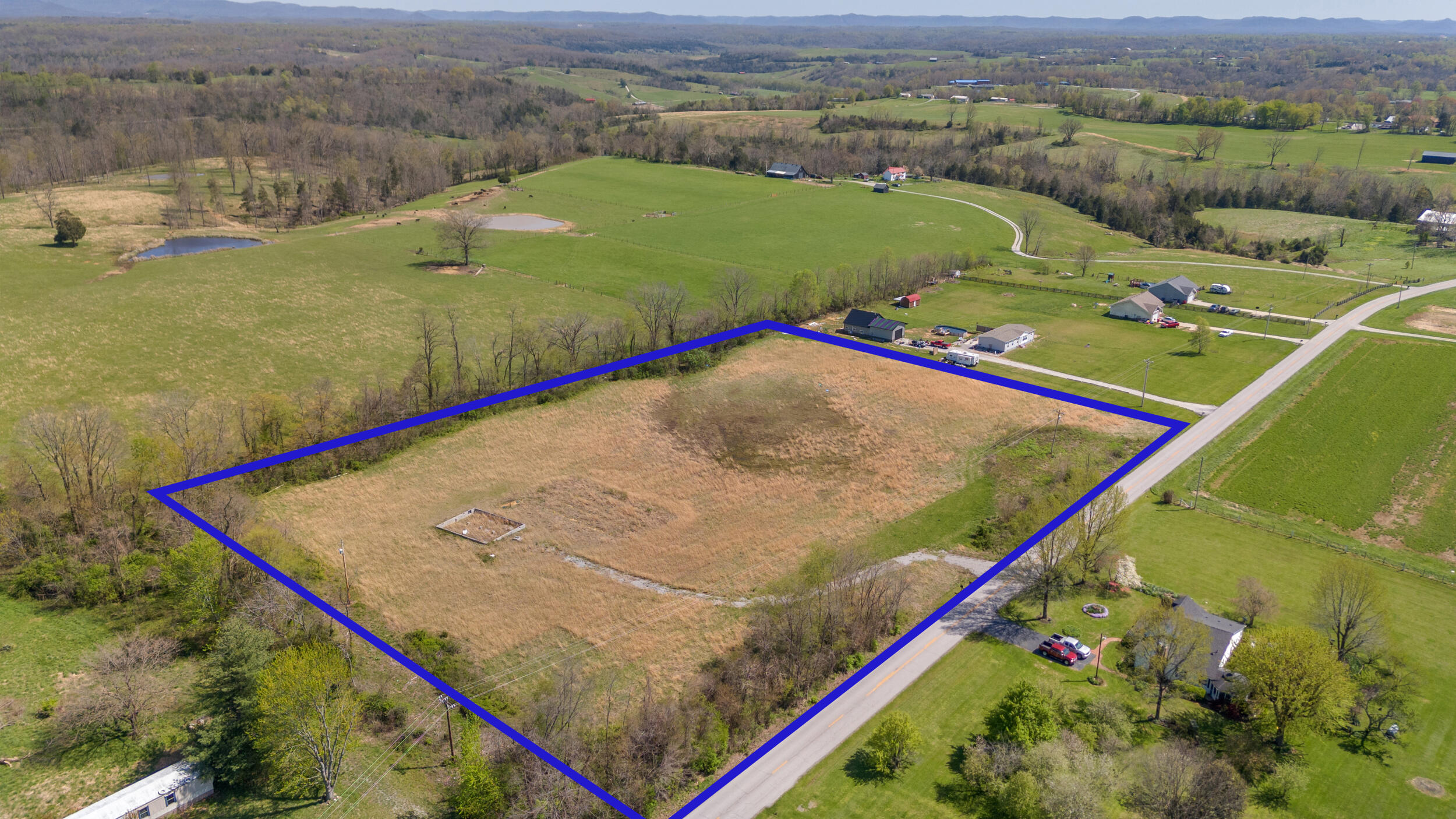 1320 College Hill Road Property Photo 1