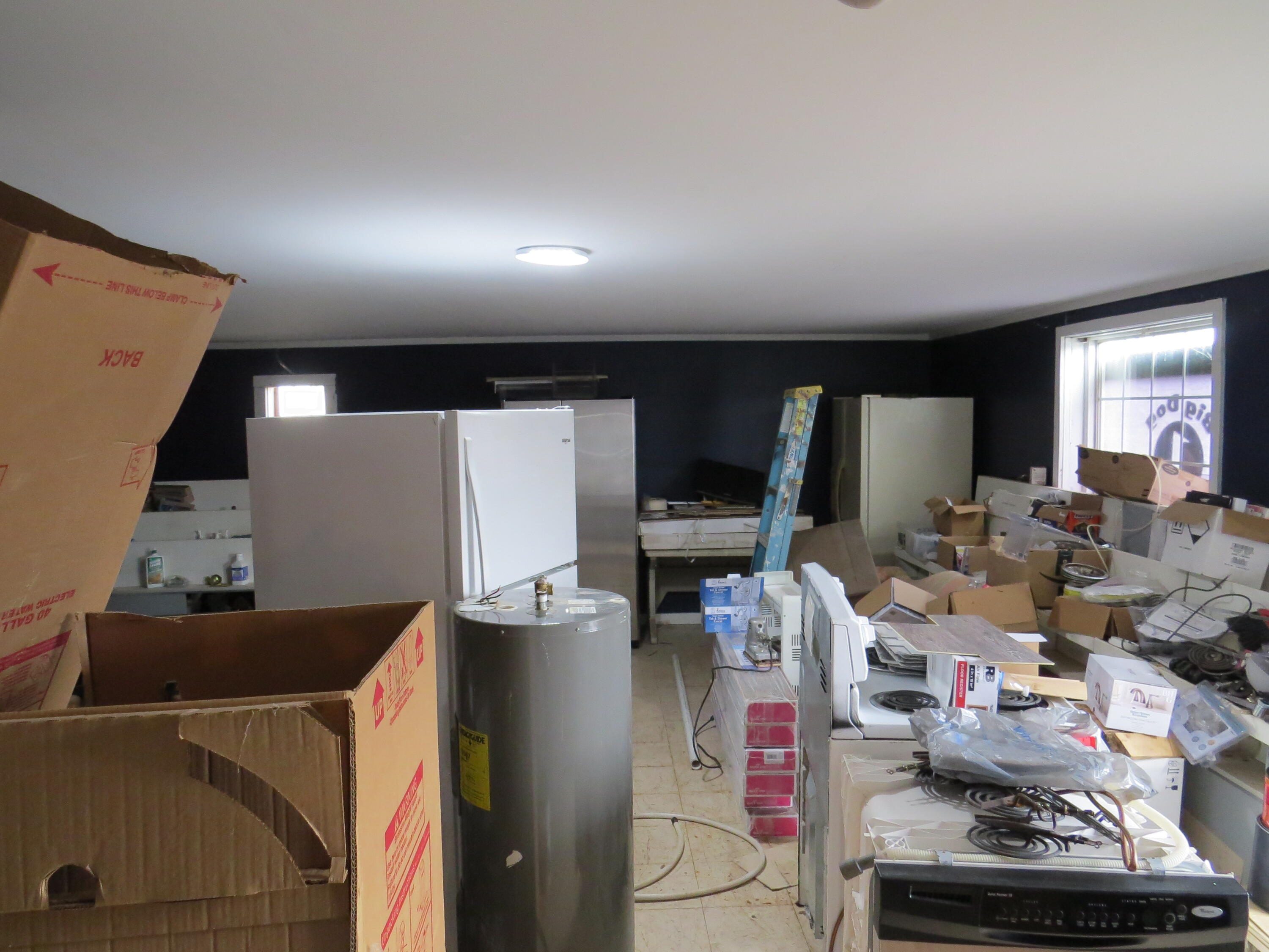 627 Pitzer Street Property Photo 6