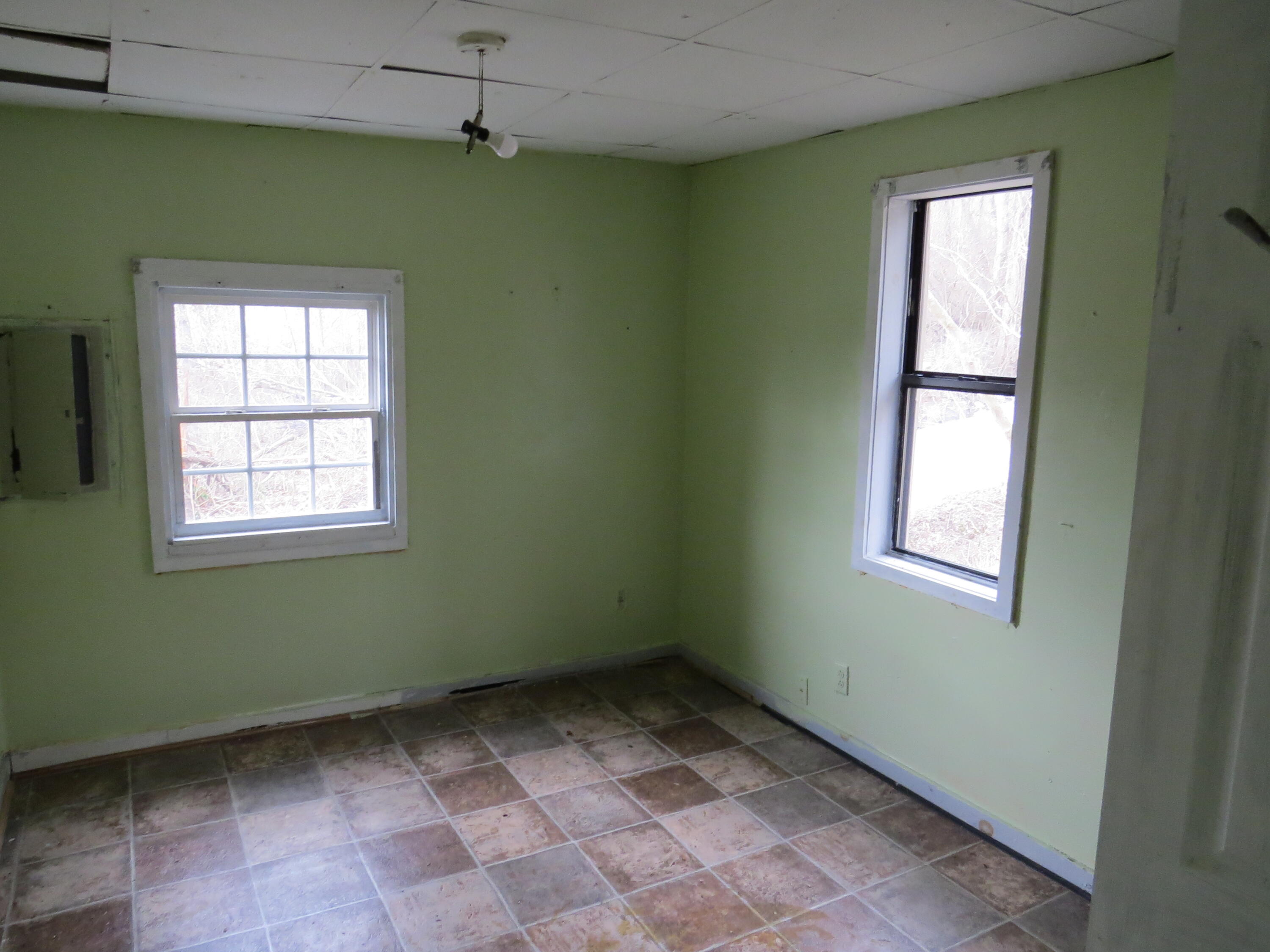 627 Pitzer Street Property Photo 13