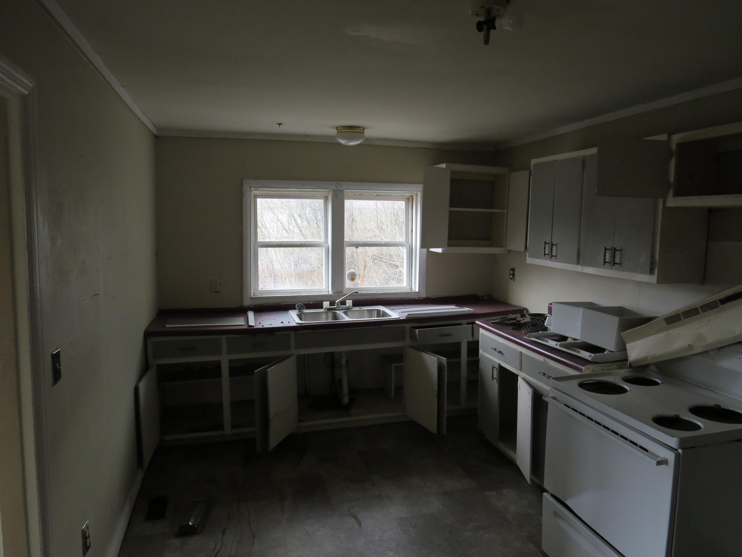 627 Pitzer Street Property Photo 20