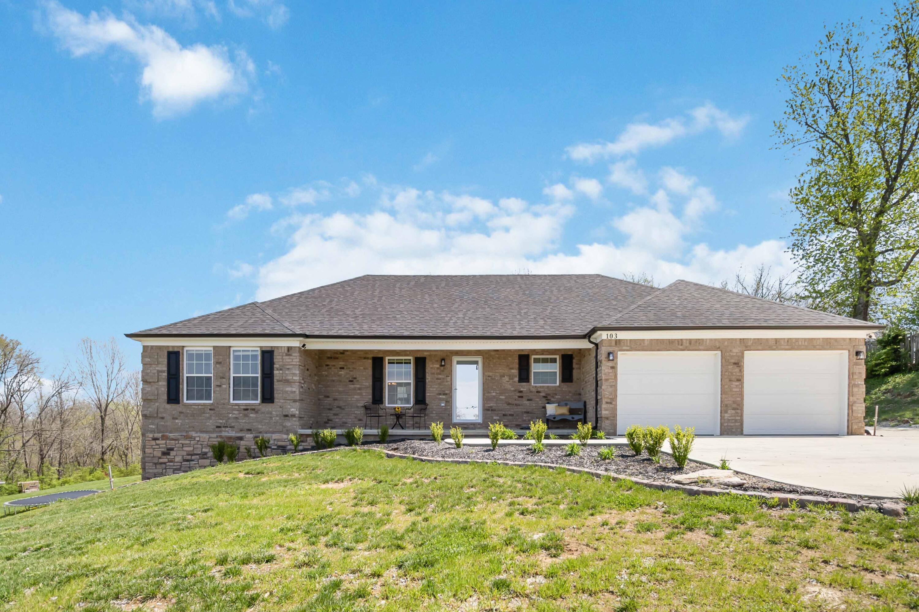 103 Sena Way Property Photo 1