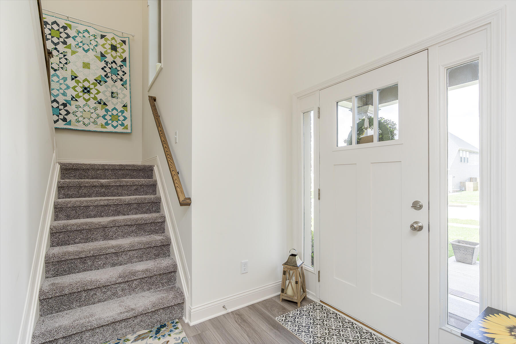 136 Castle Acre Way Property Photo 5