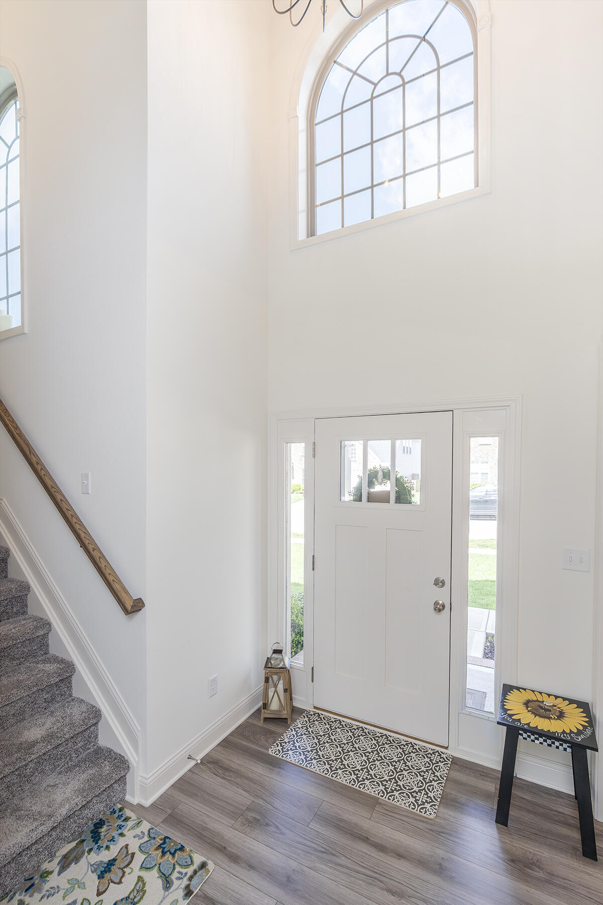 136 Castle Acre Way Property Photo 6