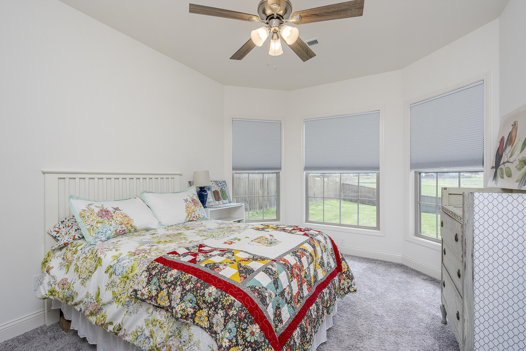 136 Castle Acre Way Property Photo 23