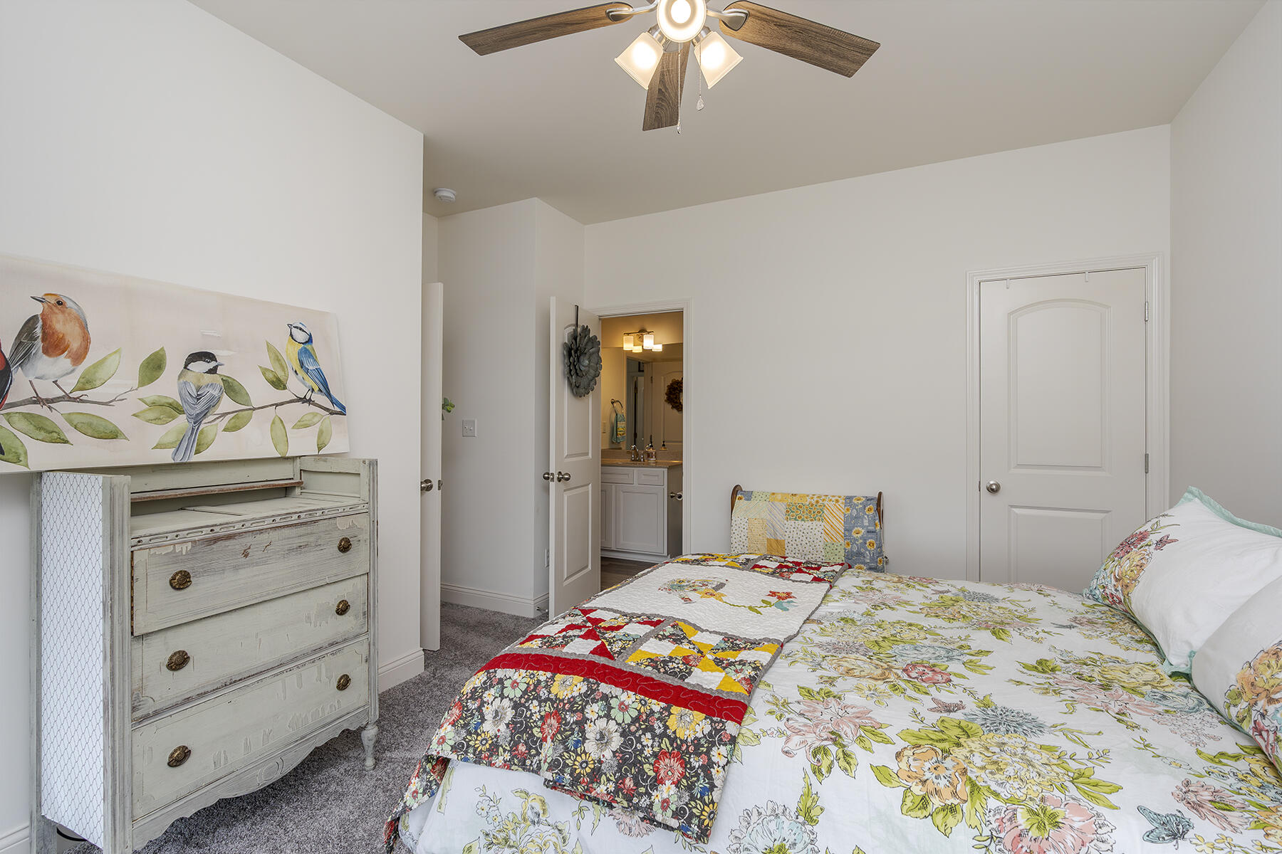 136 Castle Acre Way Property Photo 24