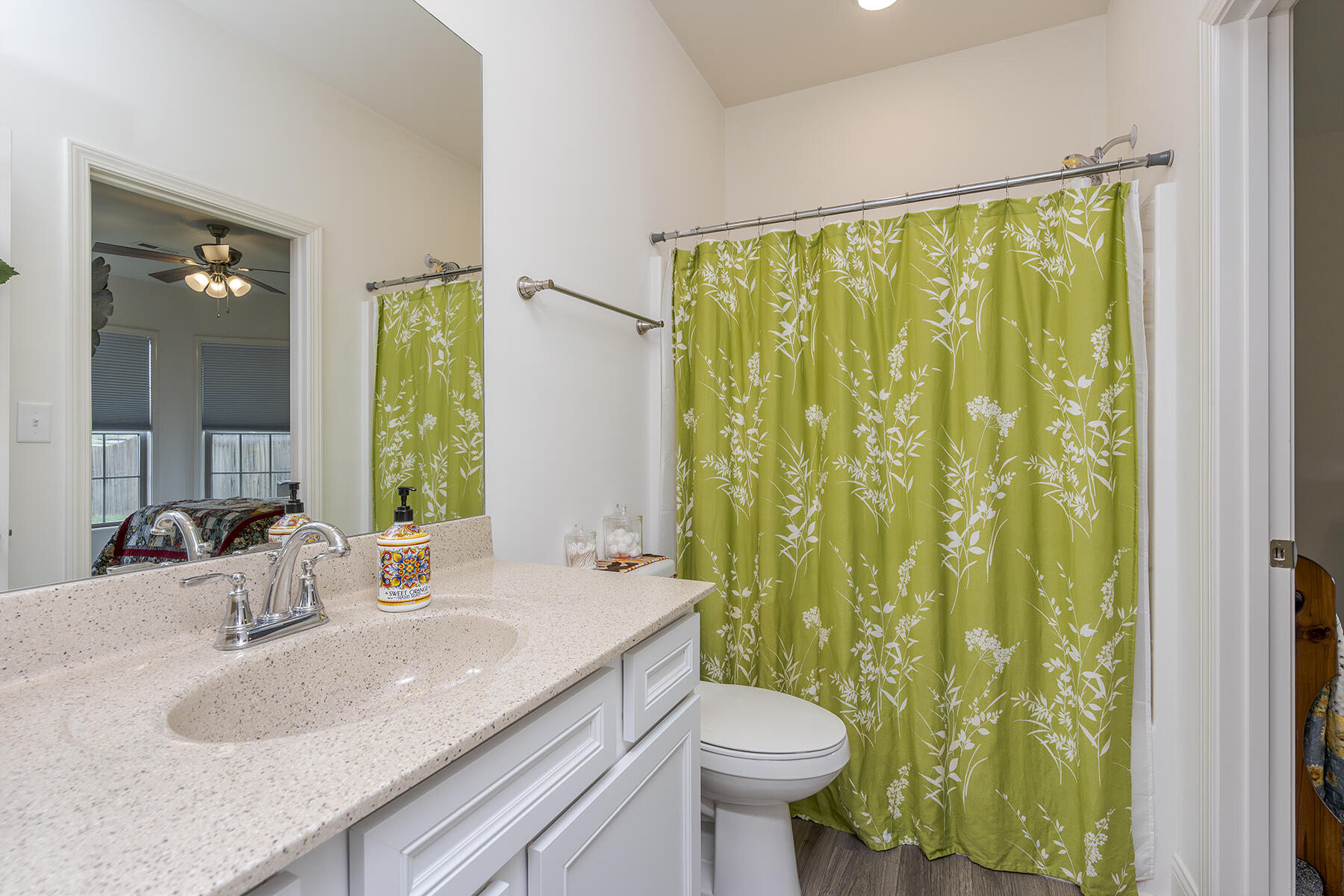 136 Castle Acre Way Property Photo 25