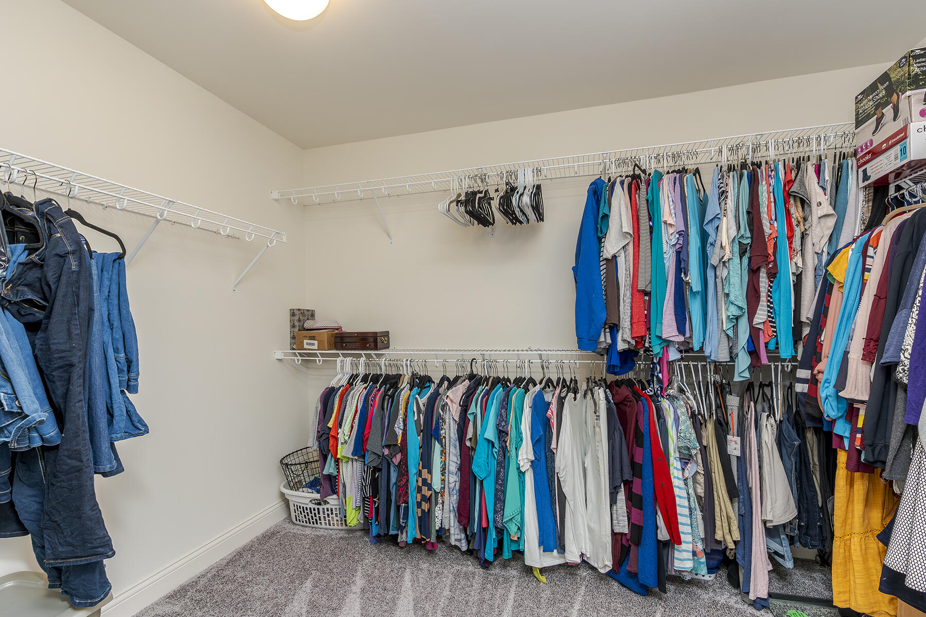 136 Castle Acre Way Property Photo 37