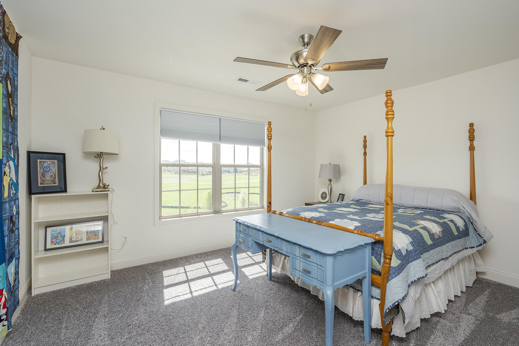 136 Castle Acre Way Property Photo 40