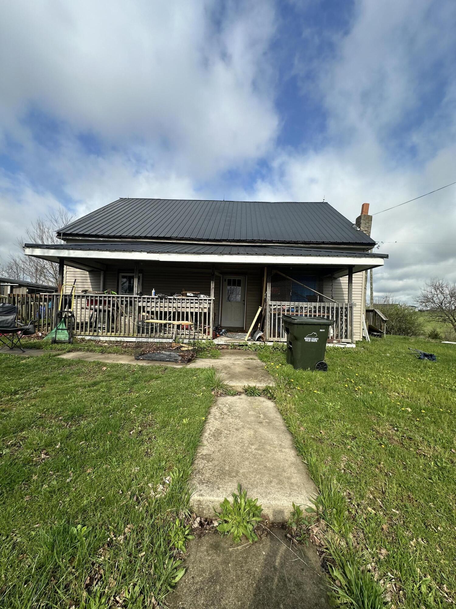 4089 Woodward Road Property Photo 2