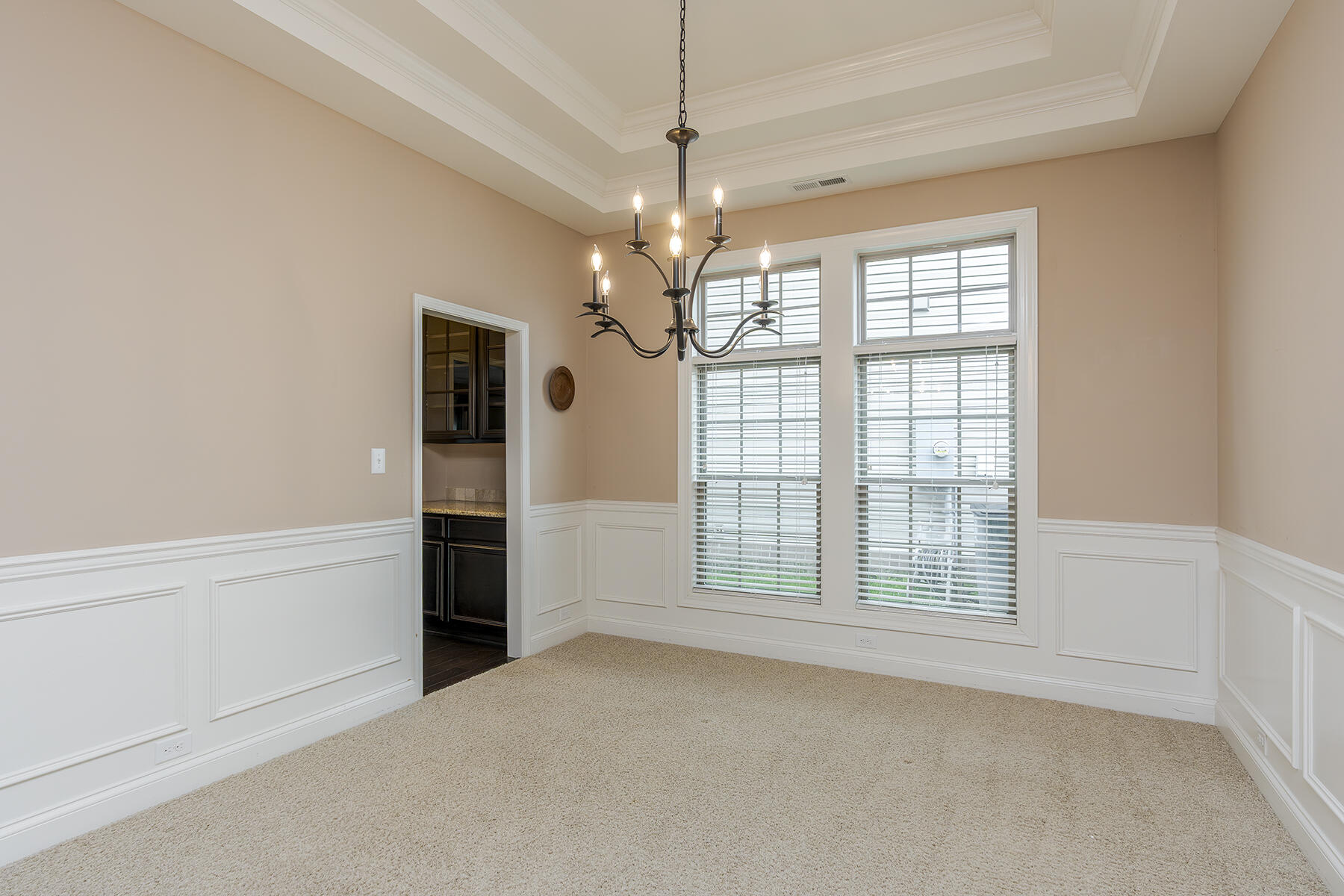 4225 Starrush Place Property Photo 8