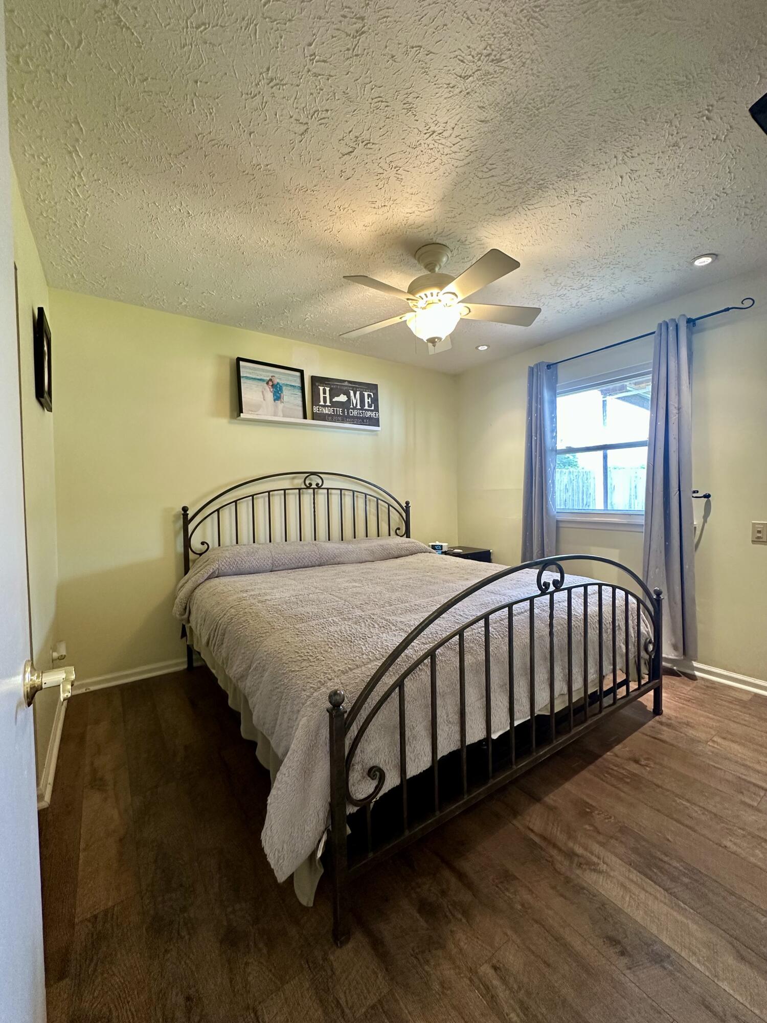 3942 Northampton Drive Property Photo 6