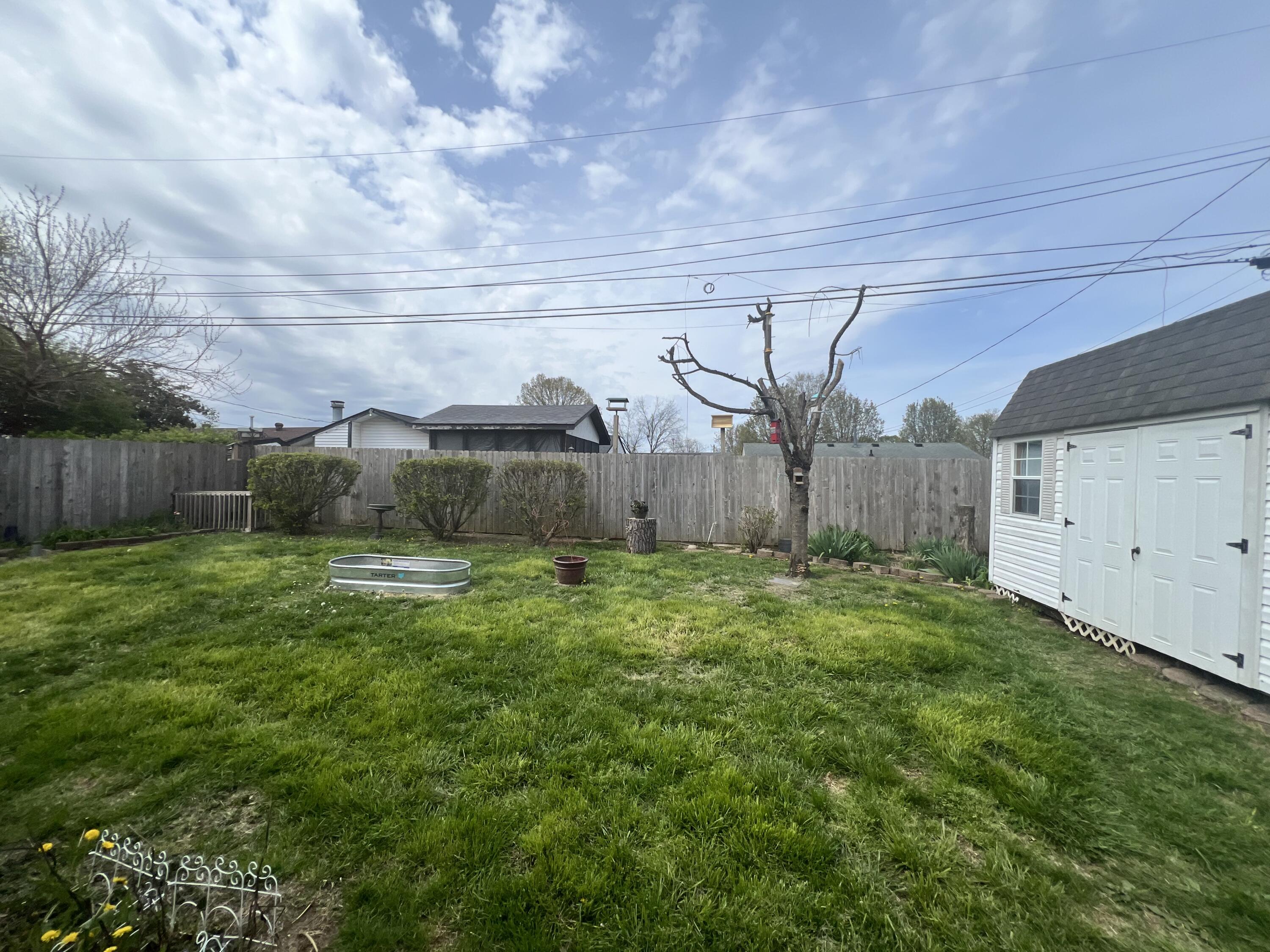 3942 Northampton Drive Property Photo 9