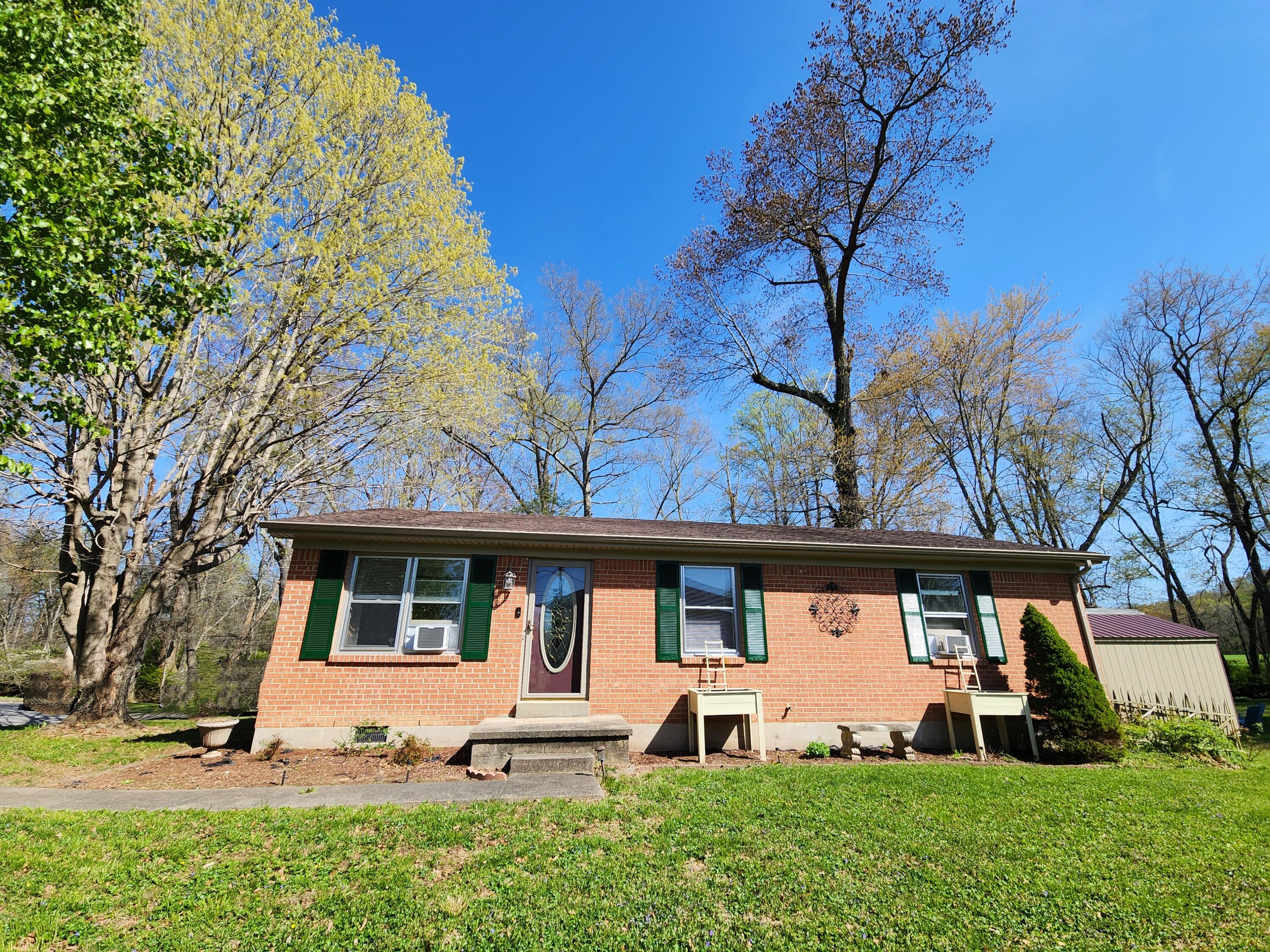 108 Brushwood Court Property Photo 1