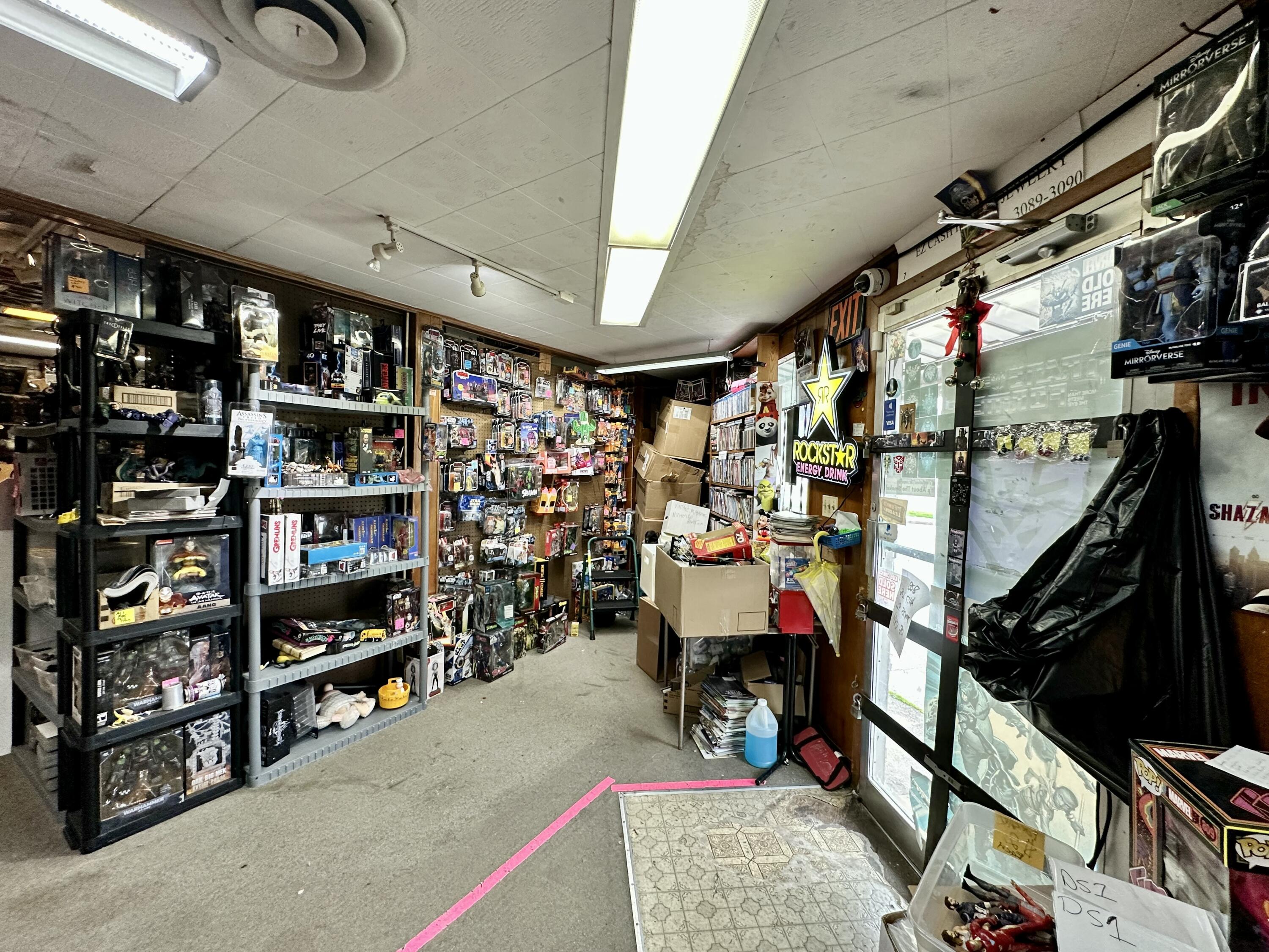 1030 Forest Avenue Property Photo 10