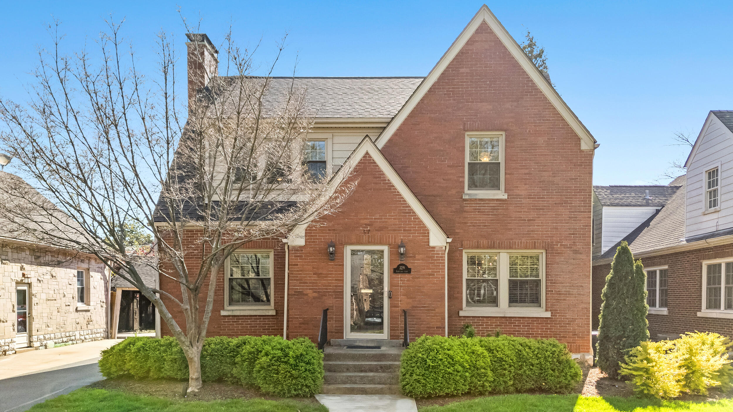 329 Cochran Road Property Photo