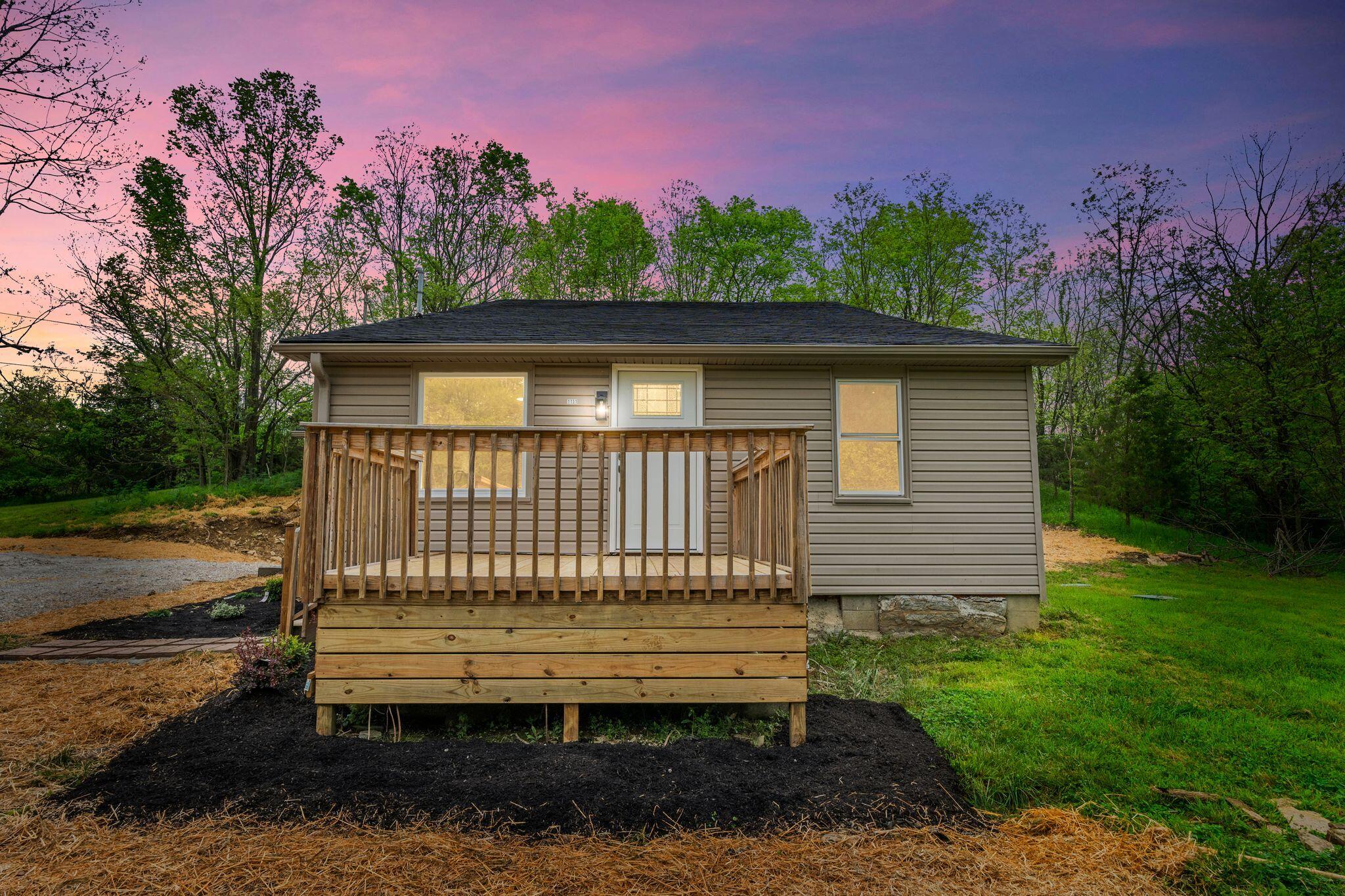 1131 Fox Creek Goshen Road Property Photo