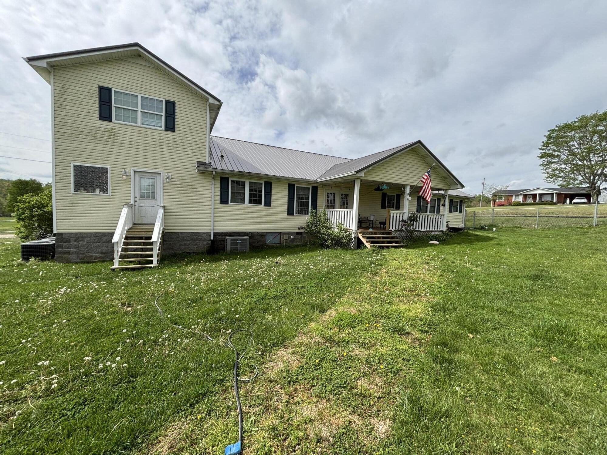 60 Clover Meadow Drive Property Photo 8