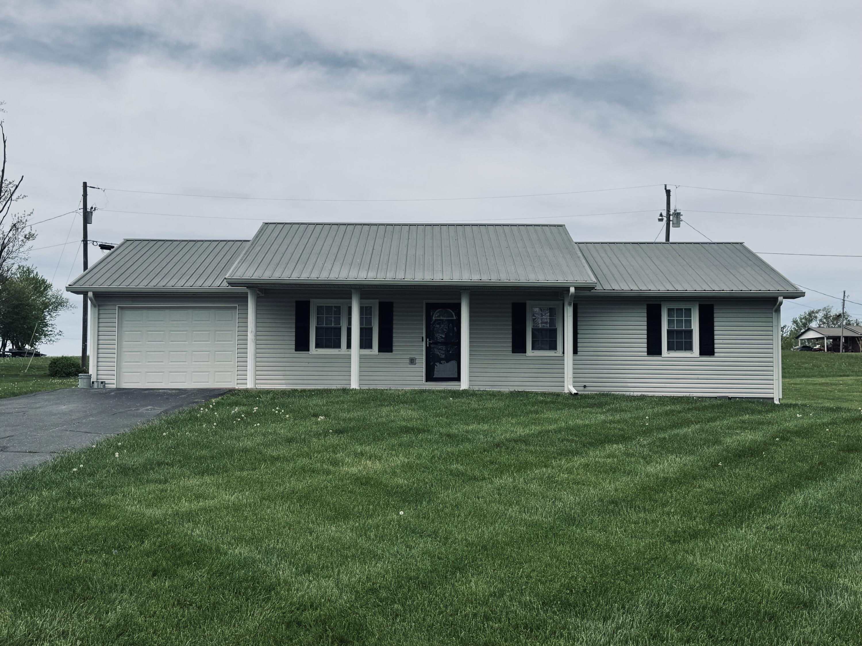 244 Shamrock Street Property Photo