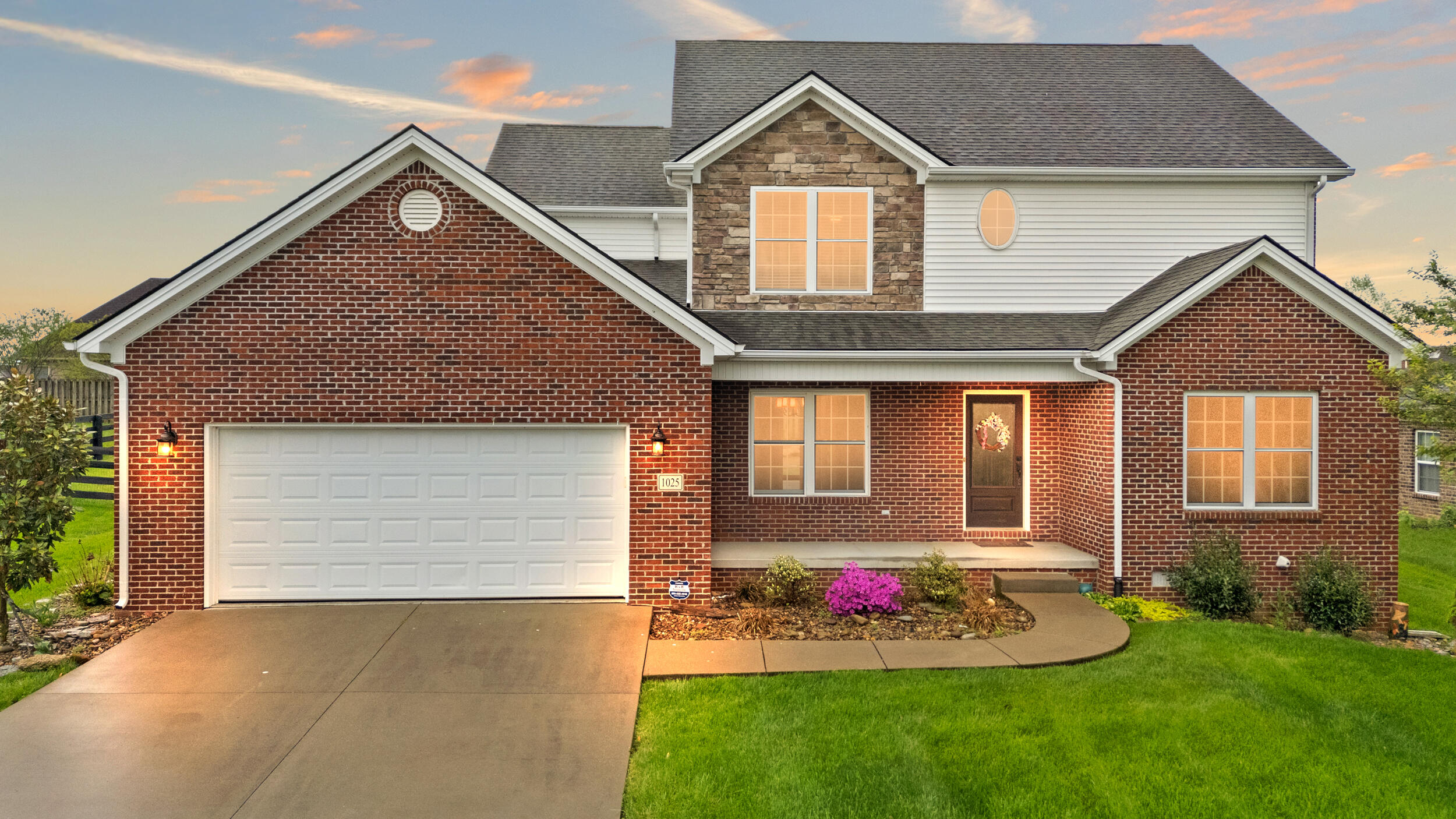 1025 Vineyard Way Property Photo 1