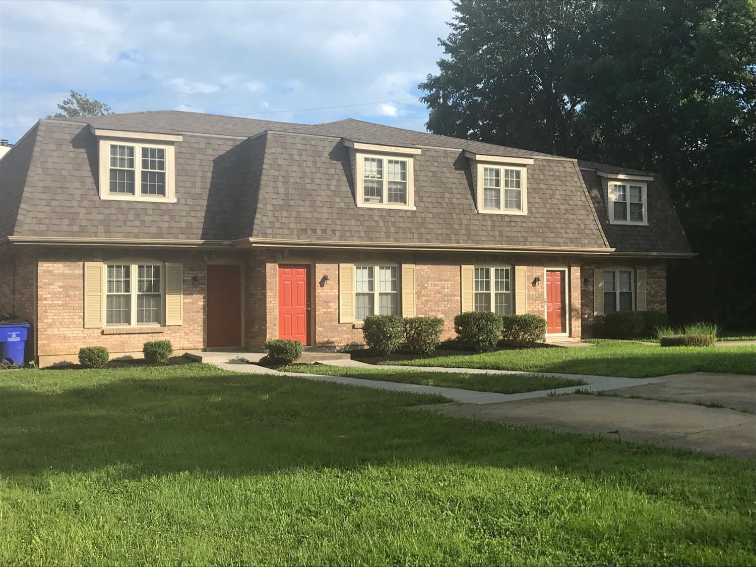 3409 Gatewood Court Property Photo