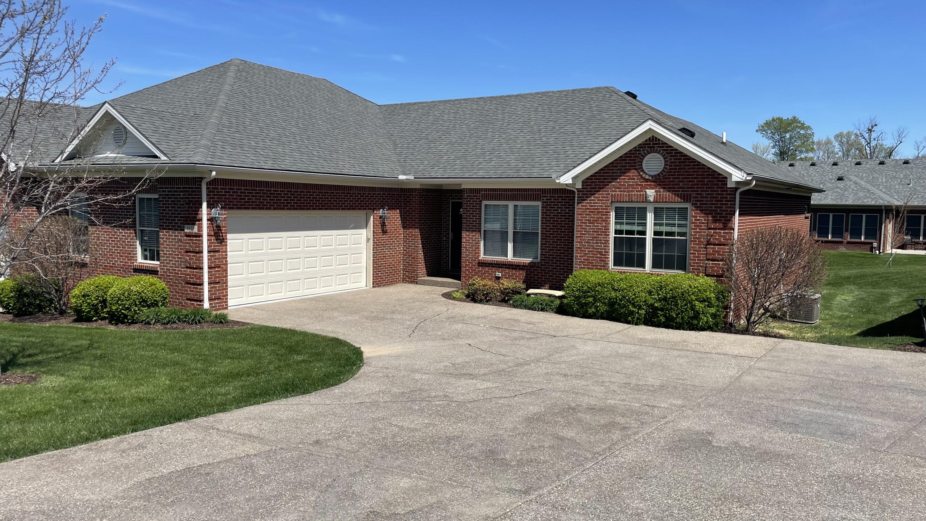 1127 Leawood Drive Property Photo 1