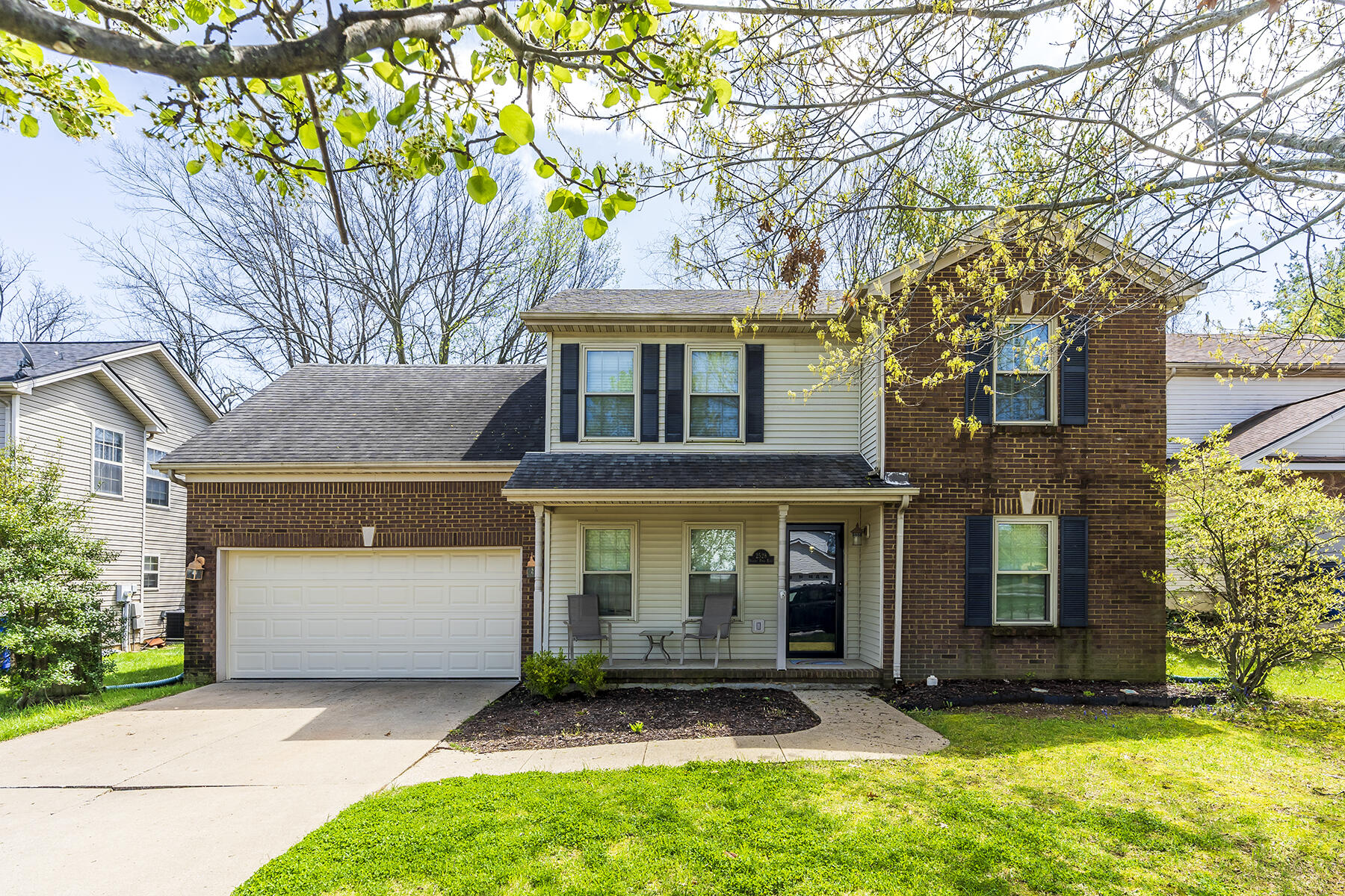 2528 Island Pond Road Property Photo 1