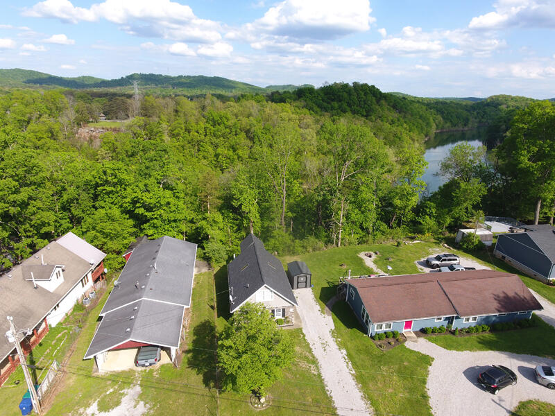 921 Boat Dock Road Property Photo 3