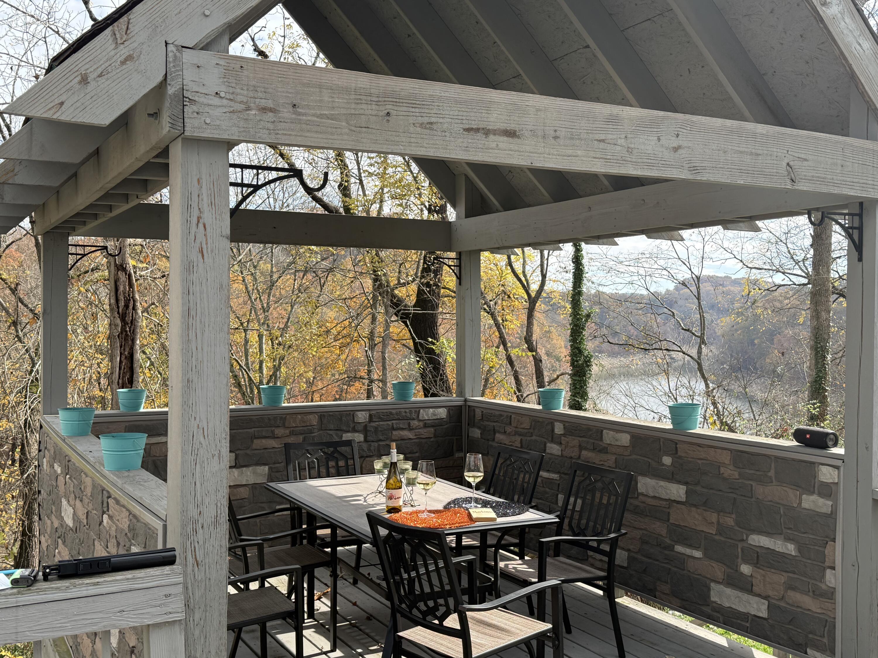 921 Boat Dock Road Property Photo 4