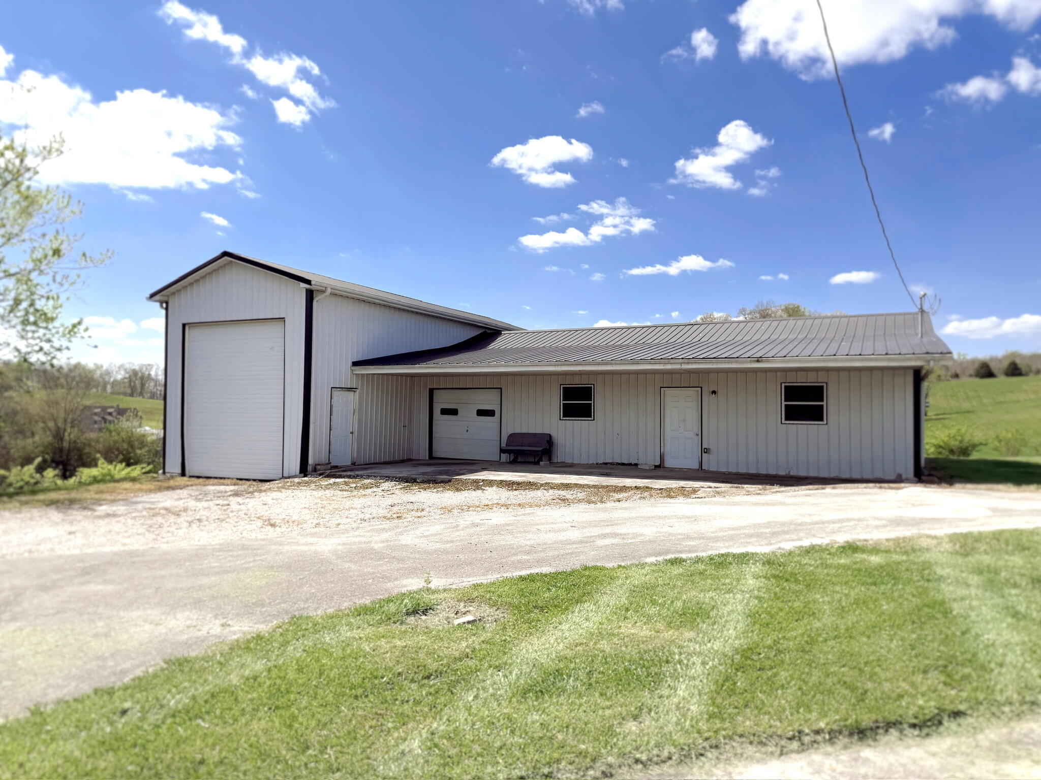 8235 Ky-761 Property Photo 4